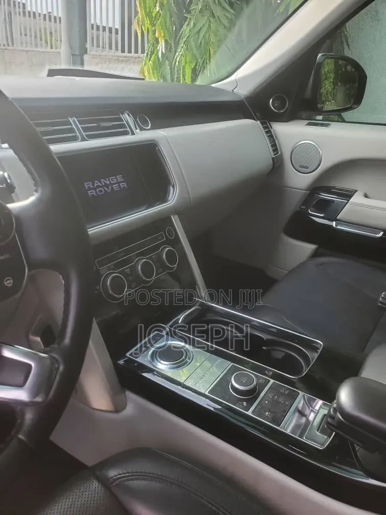 Land Rover Range Rover Vogue 2013 Gray