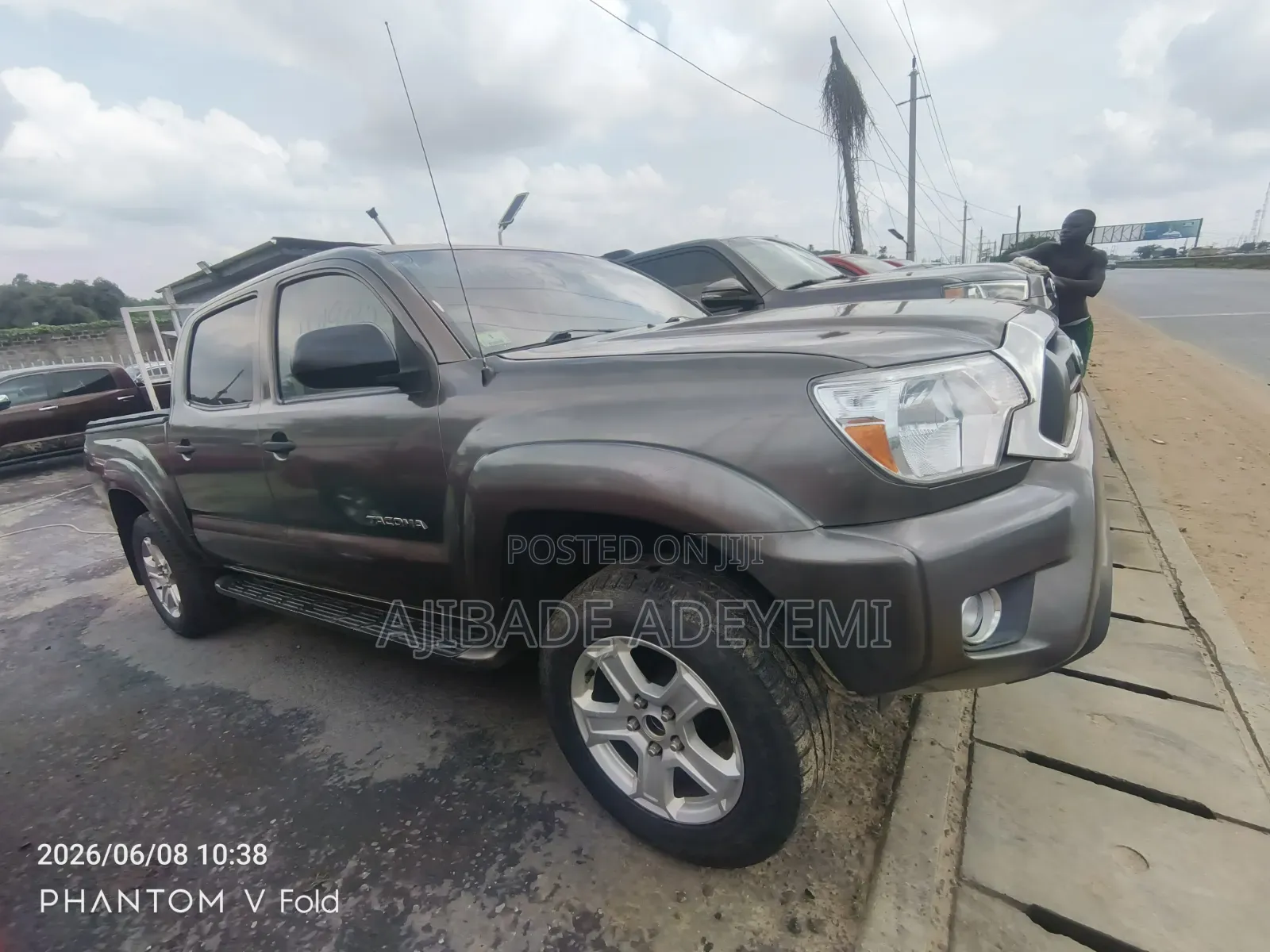 Toyota Tacoma Acces Cab 4x2 2.7L 4-Cyl. 4-Speed Automatic 2013 Gray