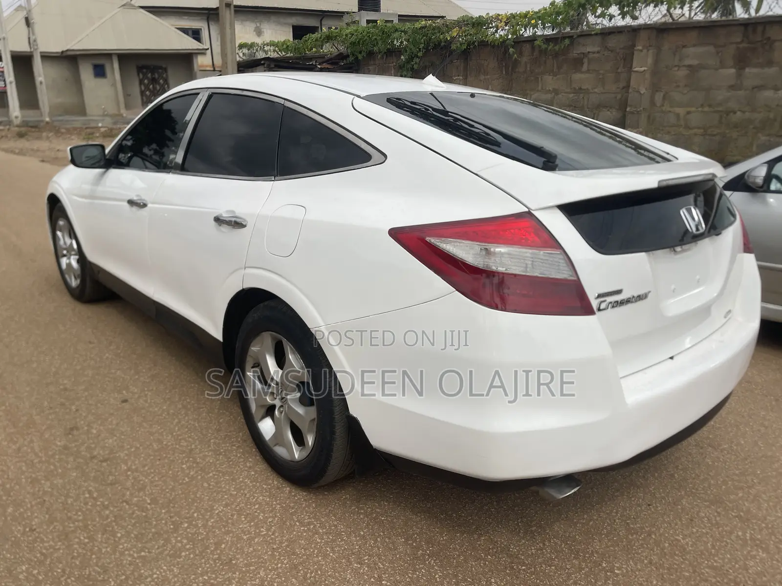 Honda Crosstour 2010 White