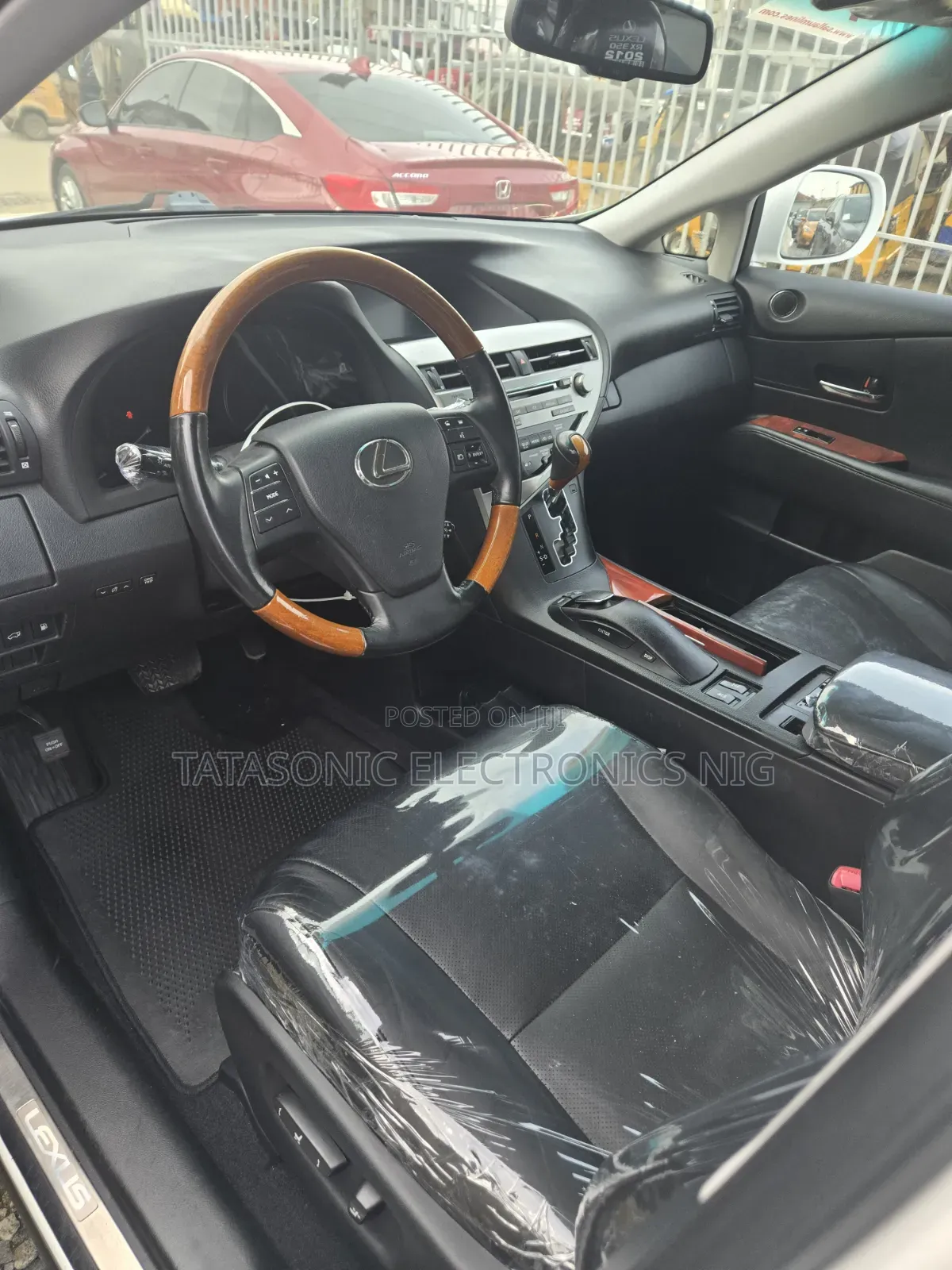 Lexus RX 350 FWD 2012 White