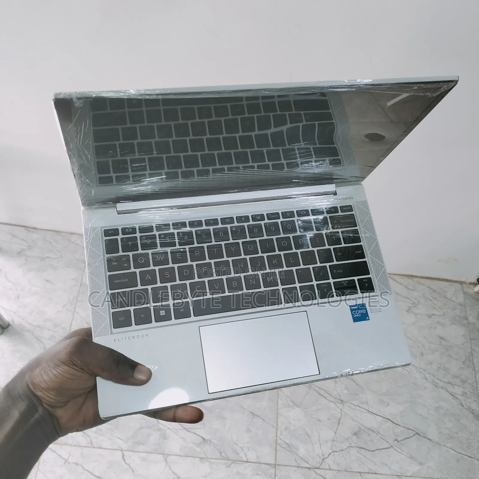 Laptop HP EliteBook 830 G8 16GB Intel Core i5 SSD 256GB