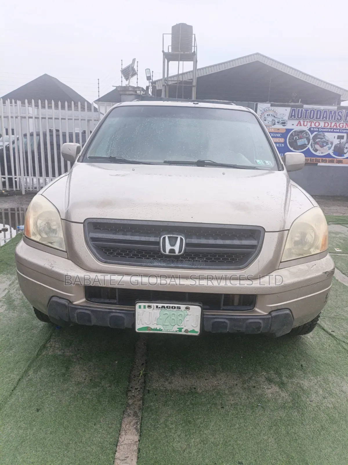 Honda Pilot 2004 Gold