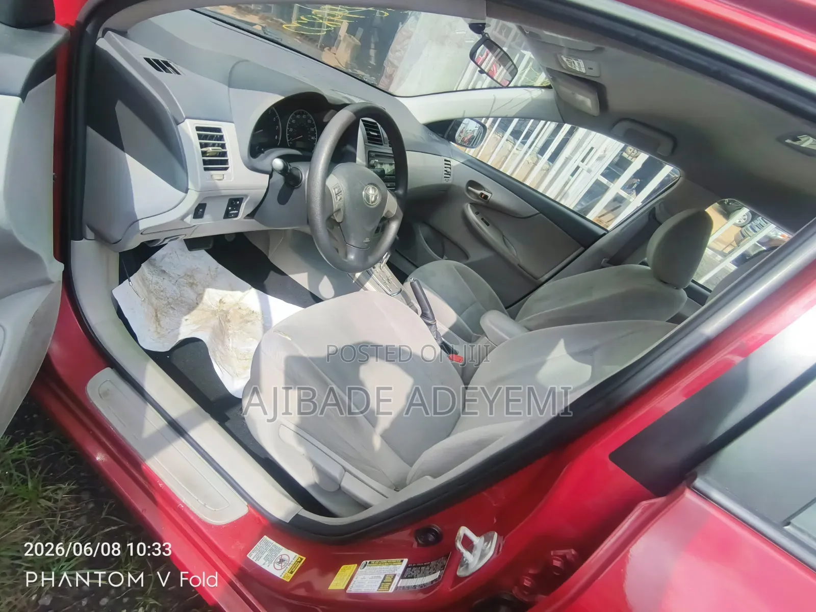 Toyota Corolla L 4dr Sedan (1.8L 4cyl 5M) 2012 Red