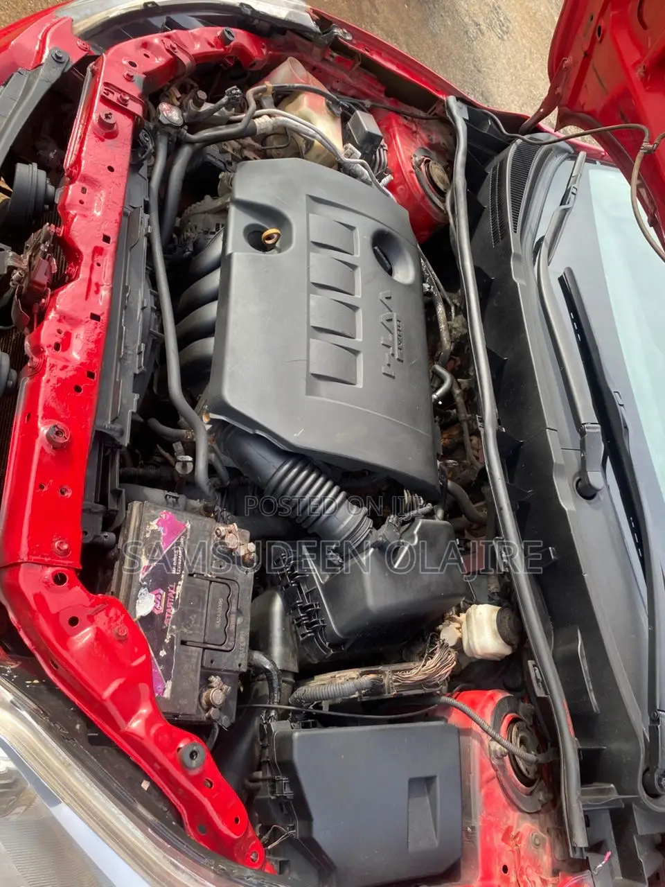 Toyota Matrix Hatchback FWD (1.8L 4cyl 5M) 2010 Pink