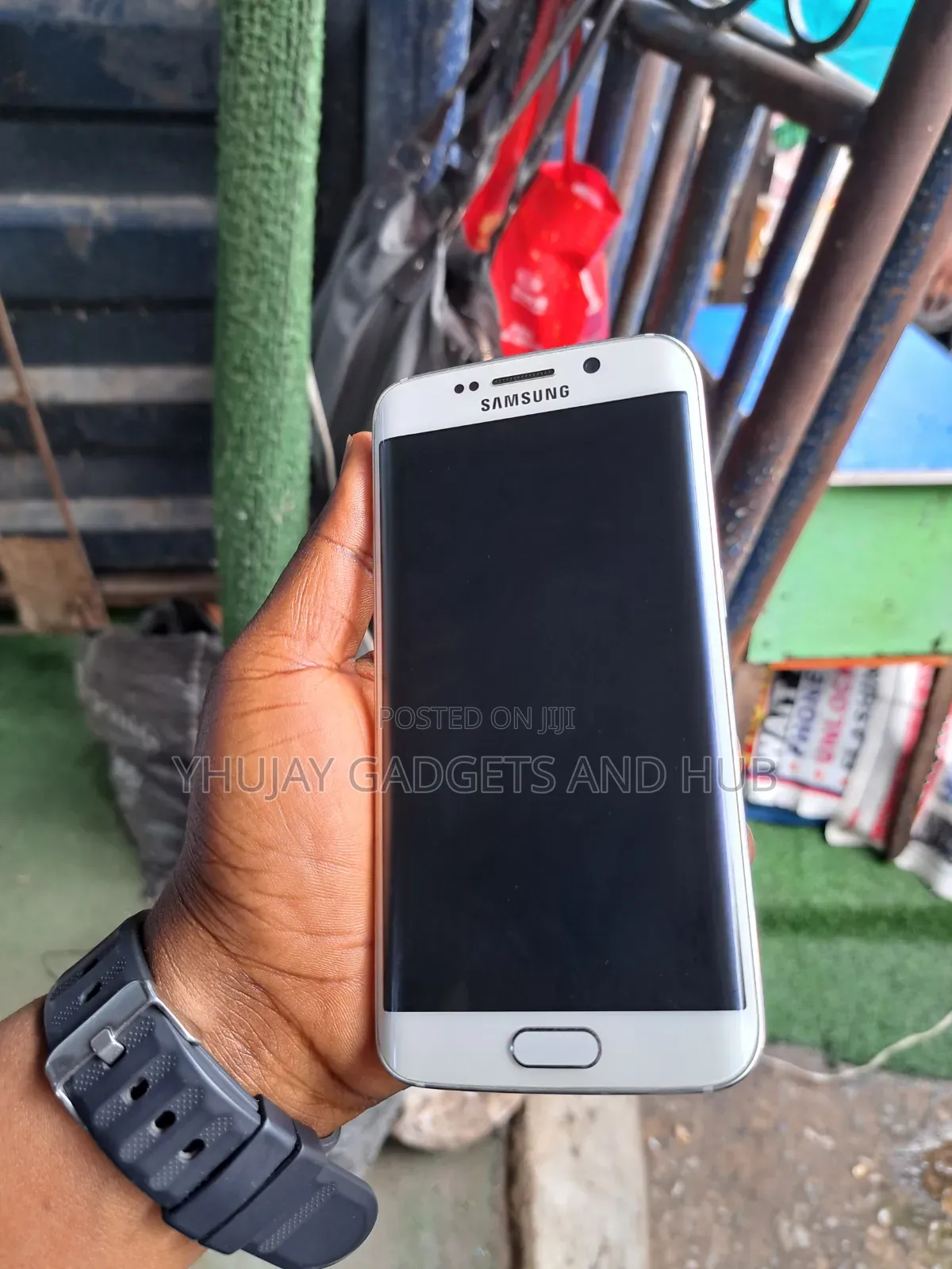 Samsung Galaxy S6 edge 32 GB White