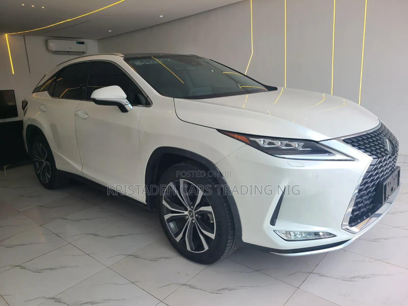 Lexus RX 350L 4WD 2020 White