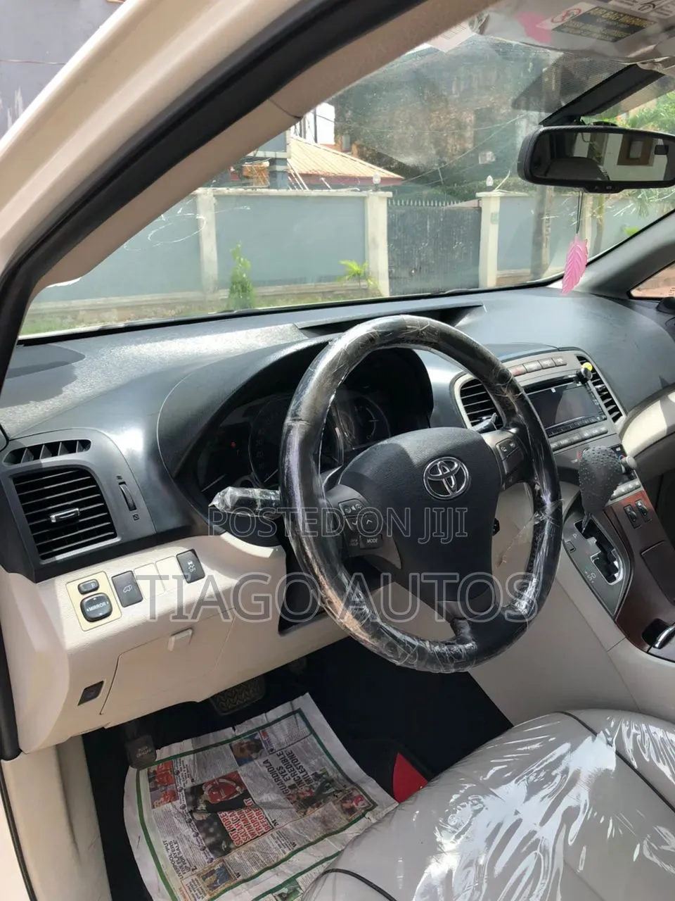 Toyota Venza 2011 White