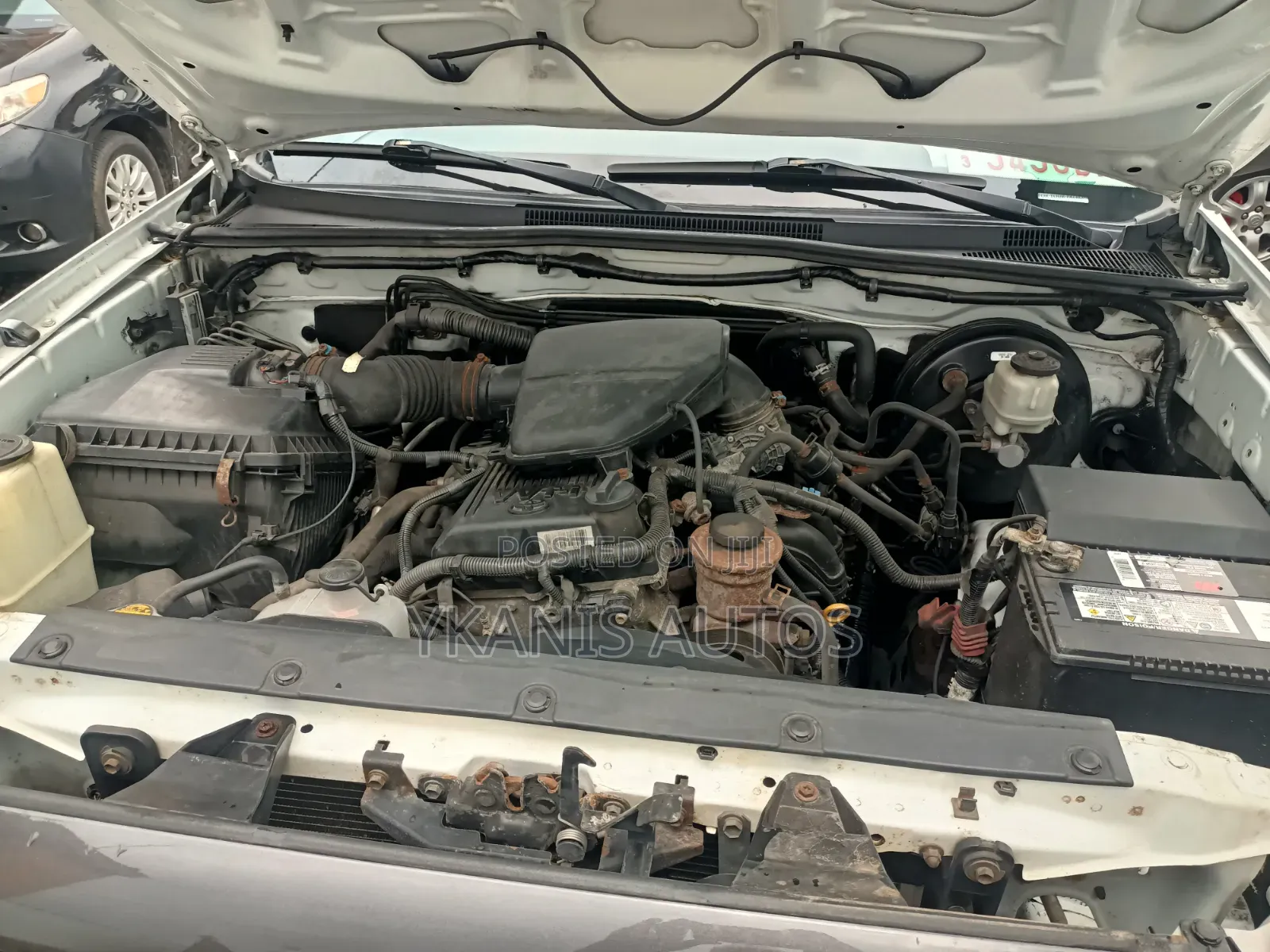 Toyota Tacoma Double Cab 4x4 4.0L V6 5-Speed Automatic 2013 White