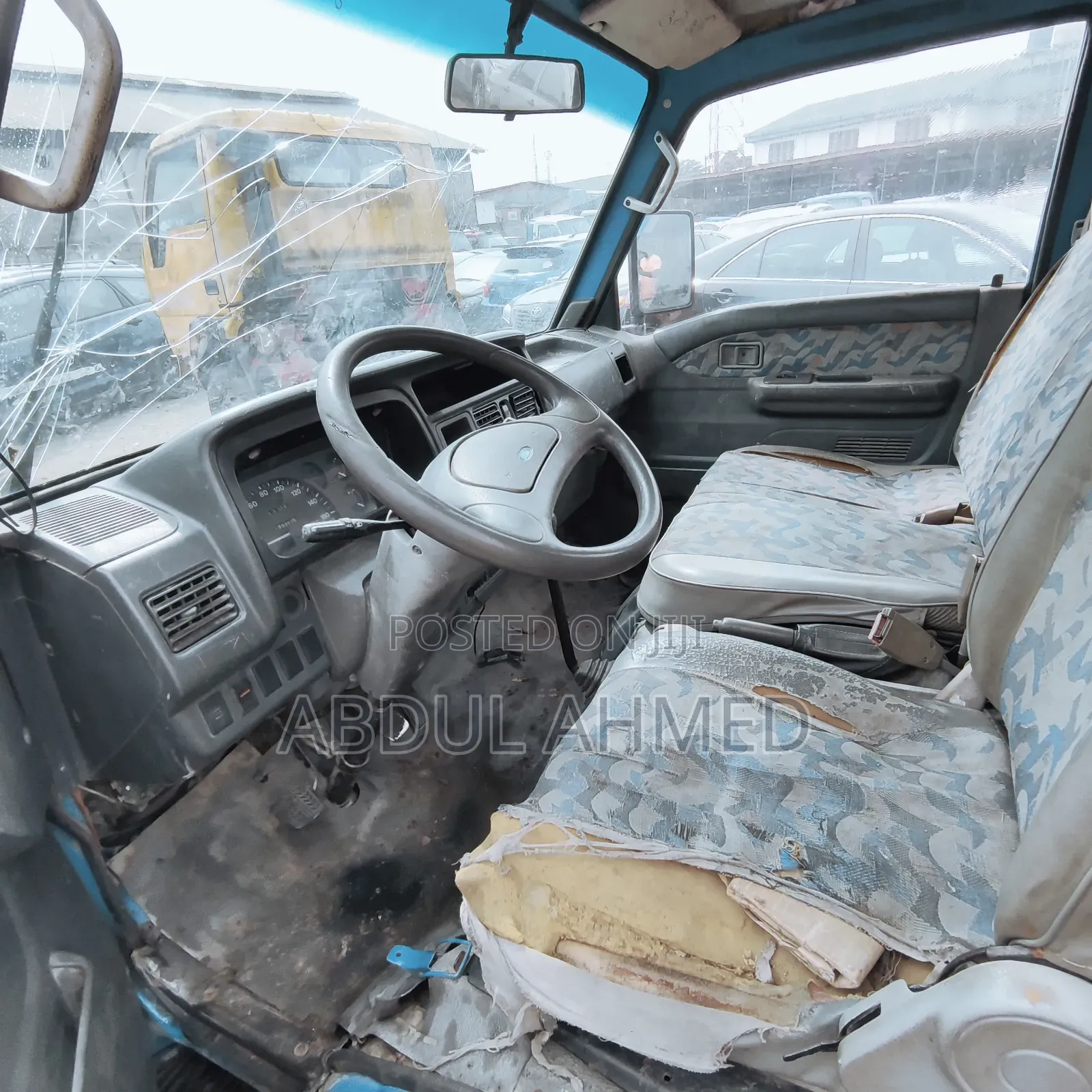 Ford Econovan 2010 Blue