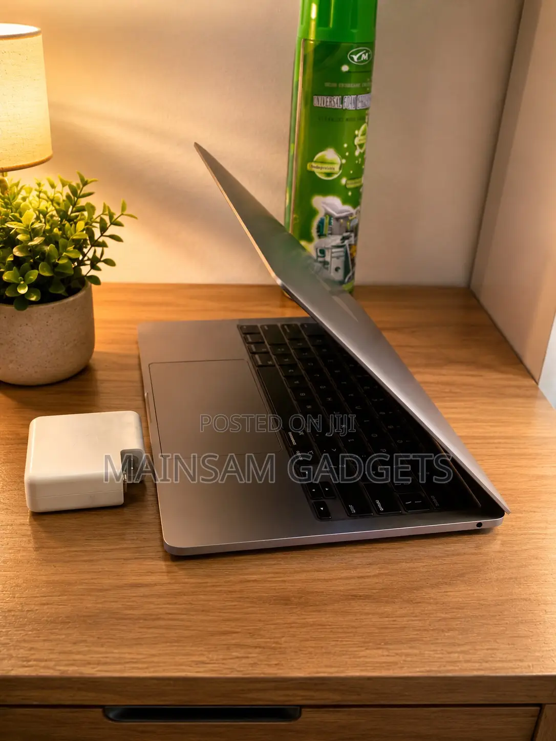 Laptop Apple MacBook Pro 2020 8GB Intel Core i5 SSD 512GB