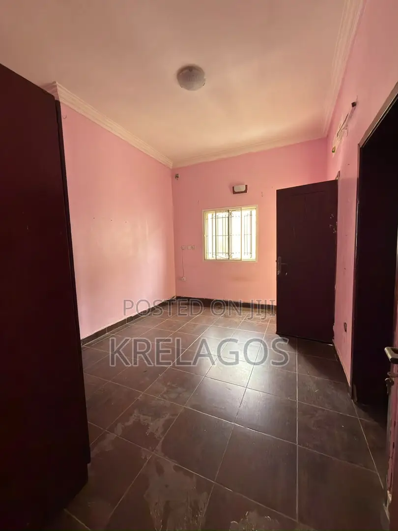 3bdrm Apartment in Chevron Toll Gate for rent