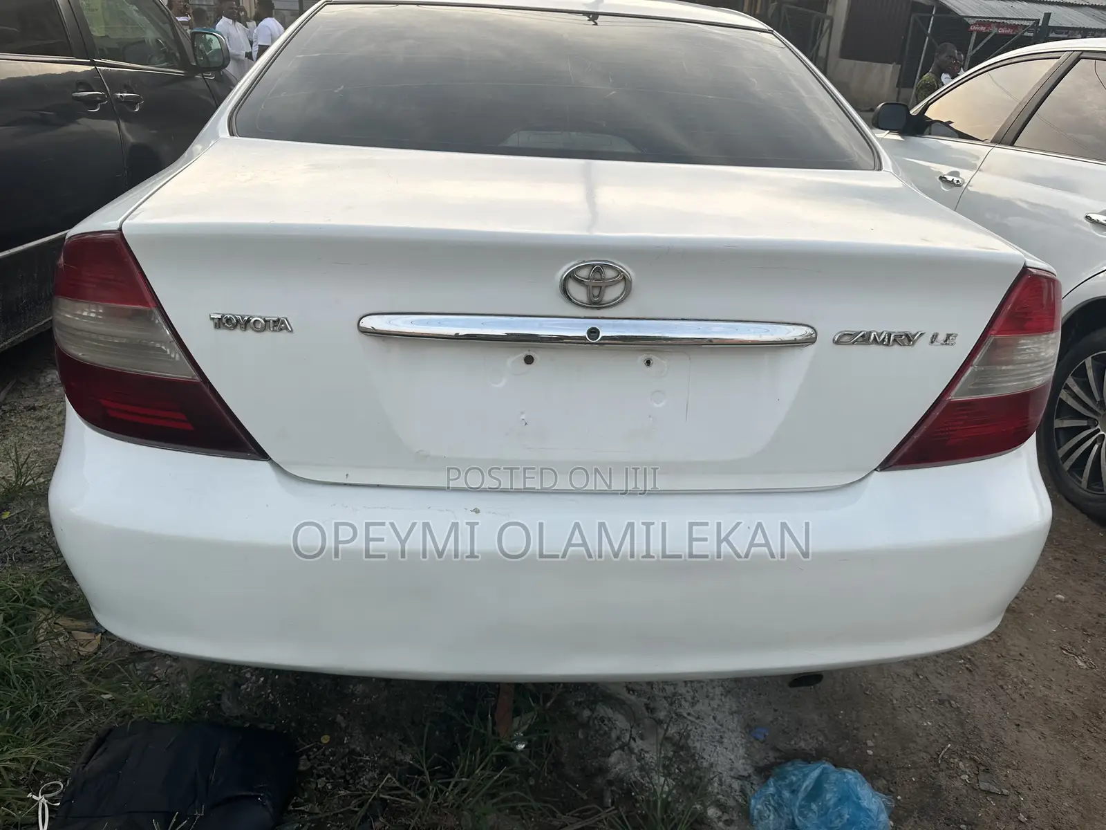 Toyota Camry LE 4dr Sedan (2.4L 4cyl 5M) 2003 White