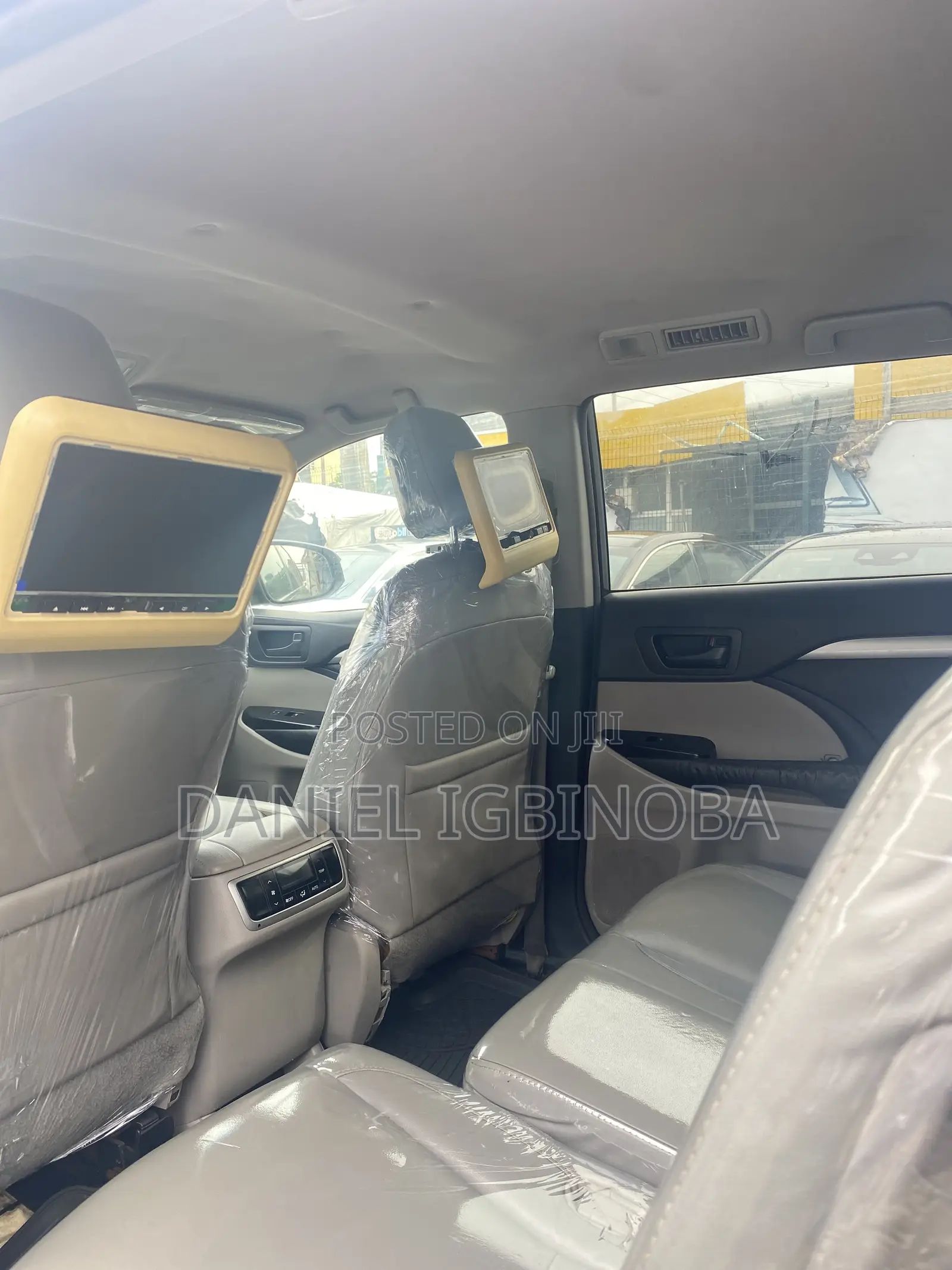 Toyota Highlander LE 4dr SUV AWD (3.5L 6cyl 6A) 2015 Green