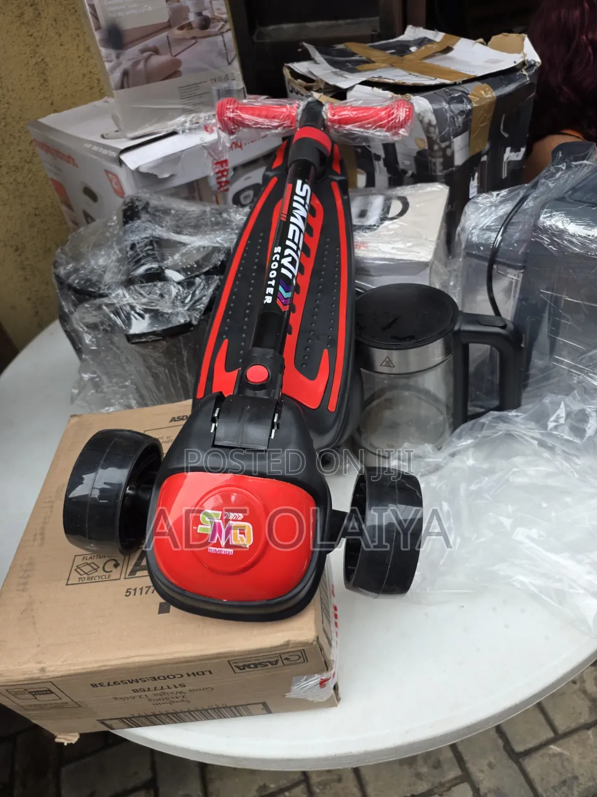 Foldable 3-Wheel Scooter for Children With Red Handles