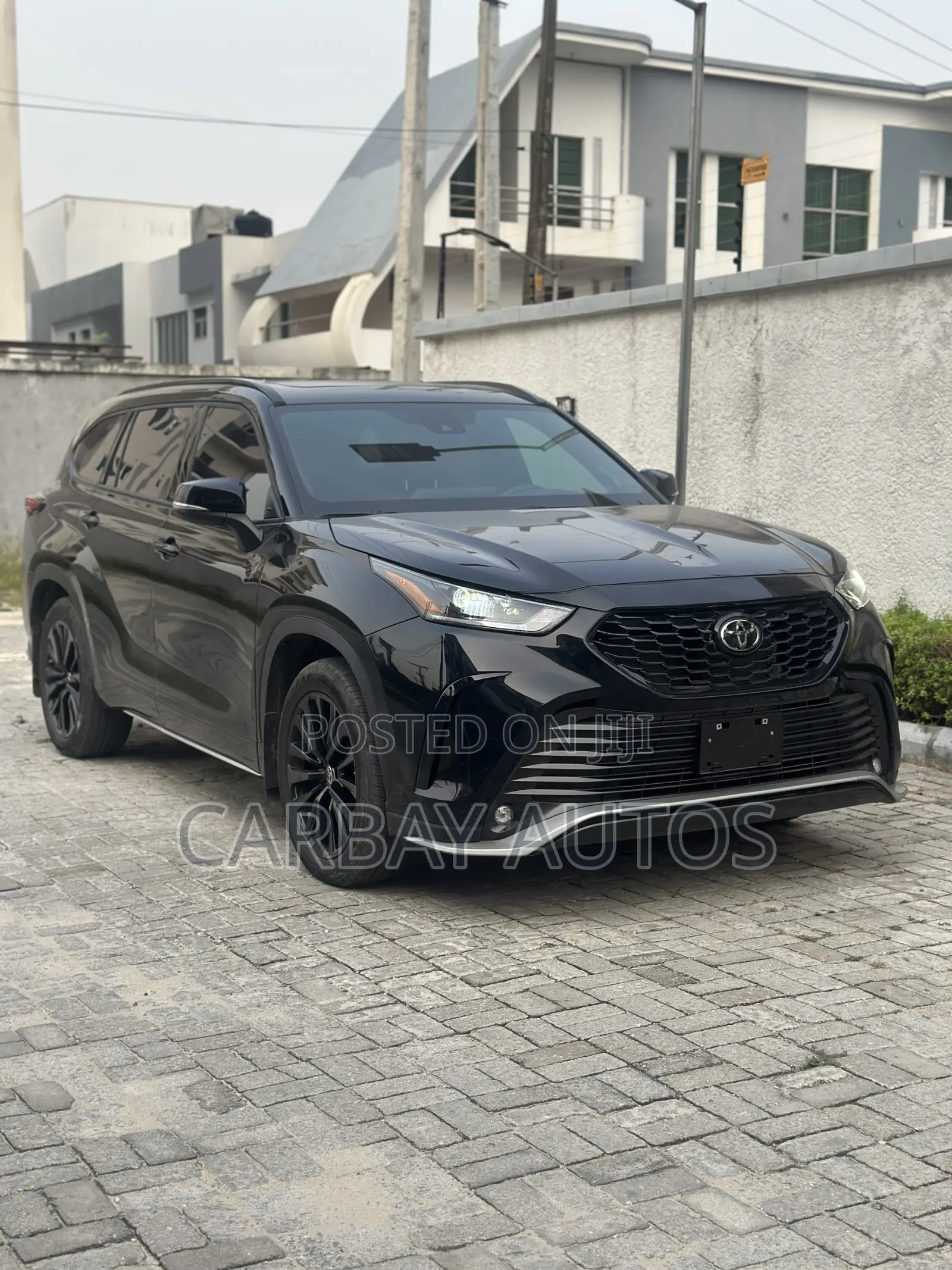 Toyota Highlander XSE AWD 2024 Black