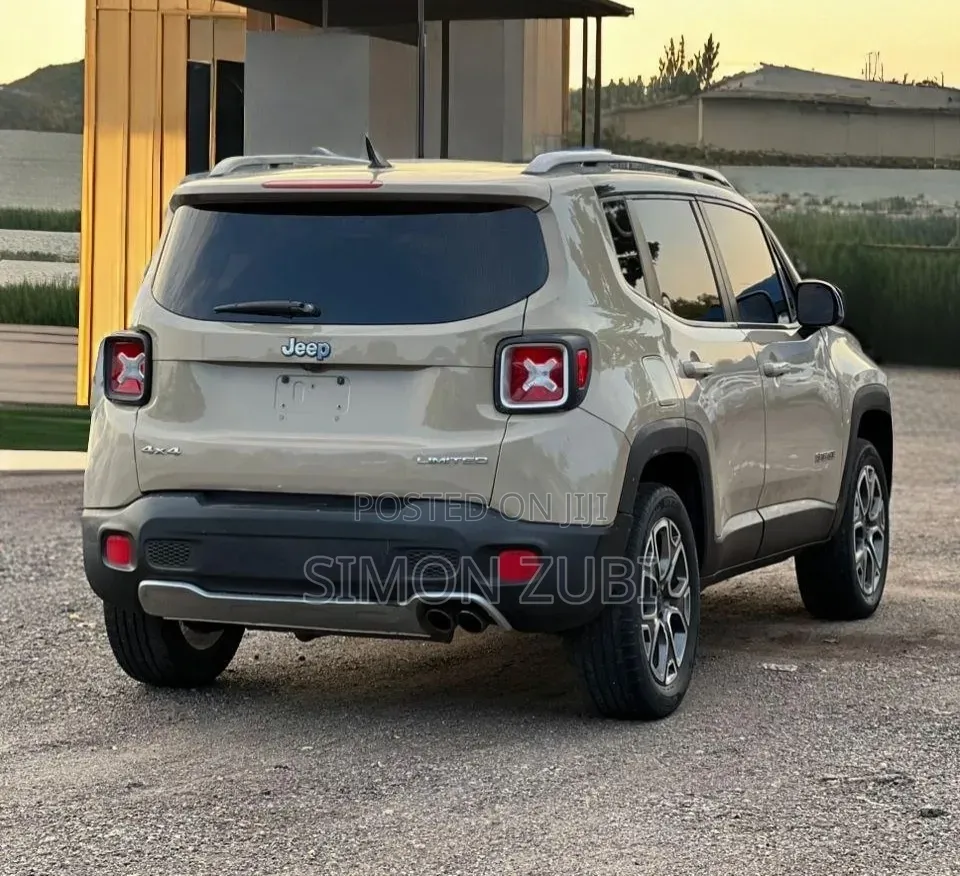 Jeep Renegade 2017 Gold