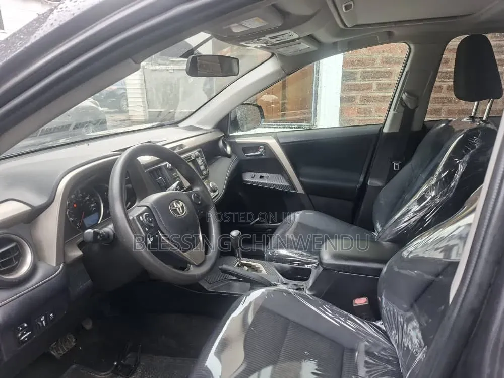 Toyota RAV4 2016 Gray