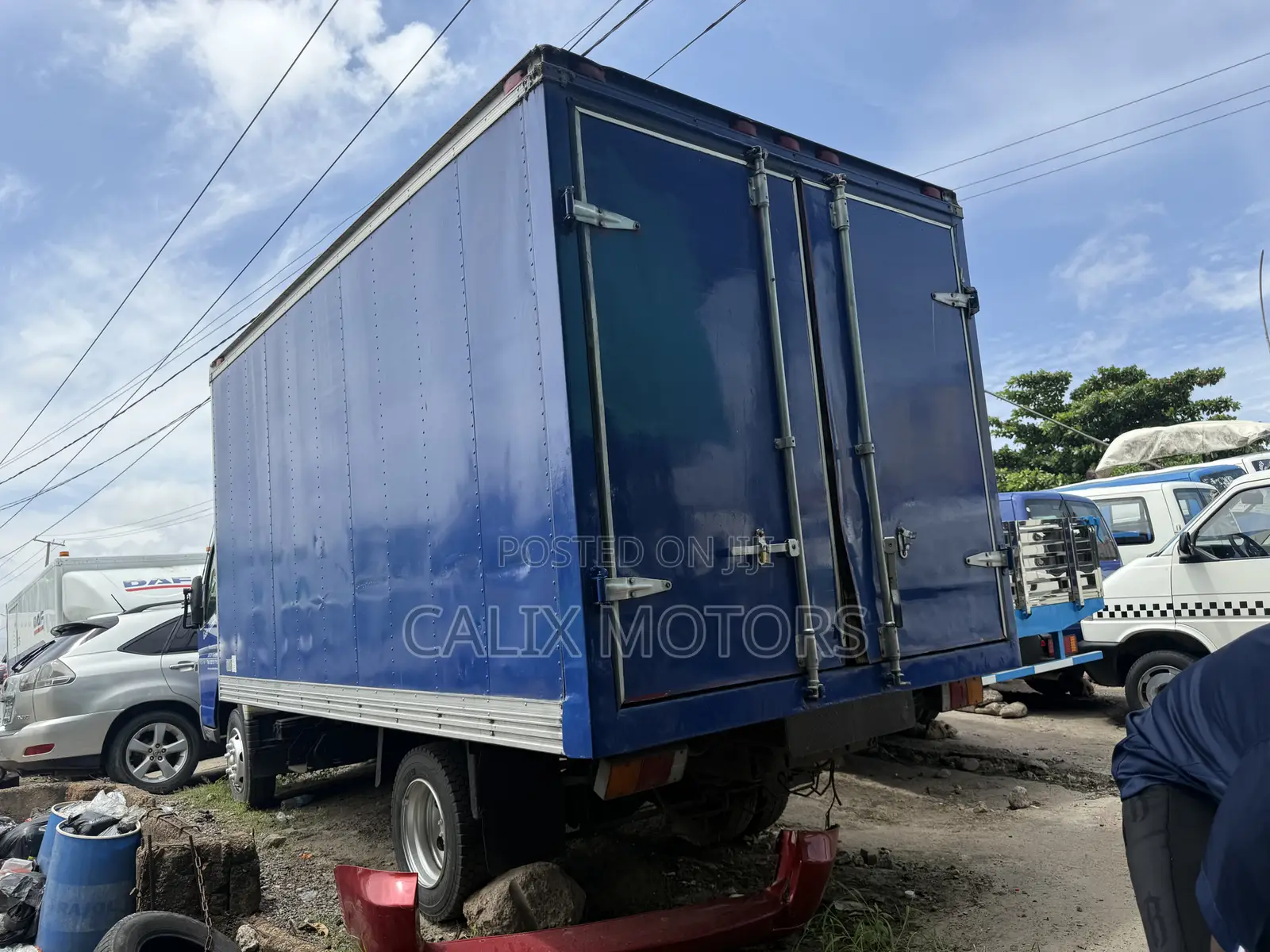 Foreign Used Mitsubishi Fuso Haulage Truck.