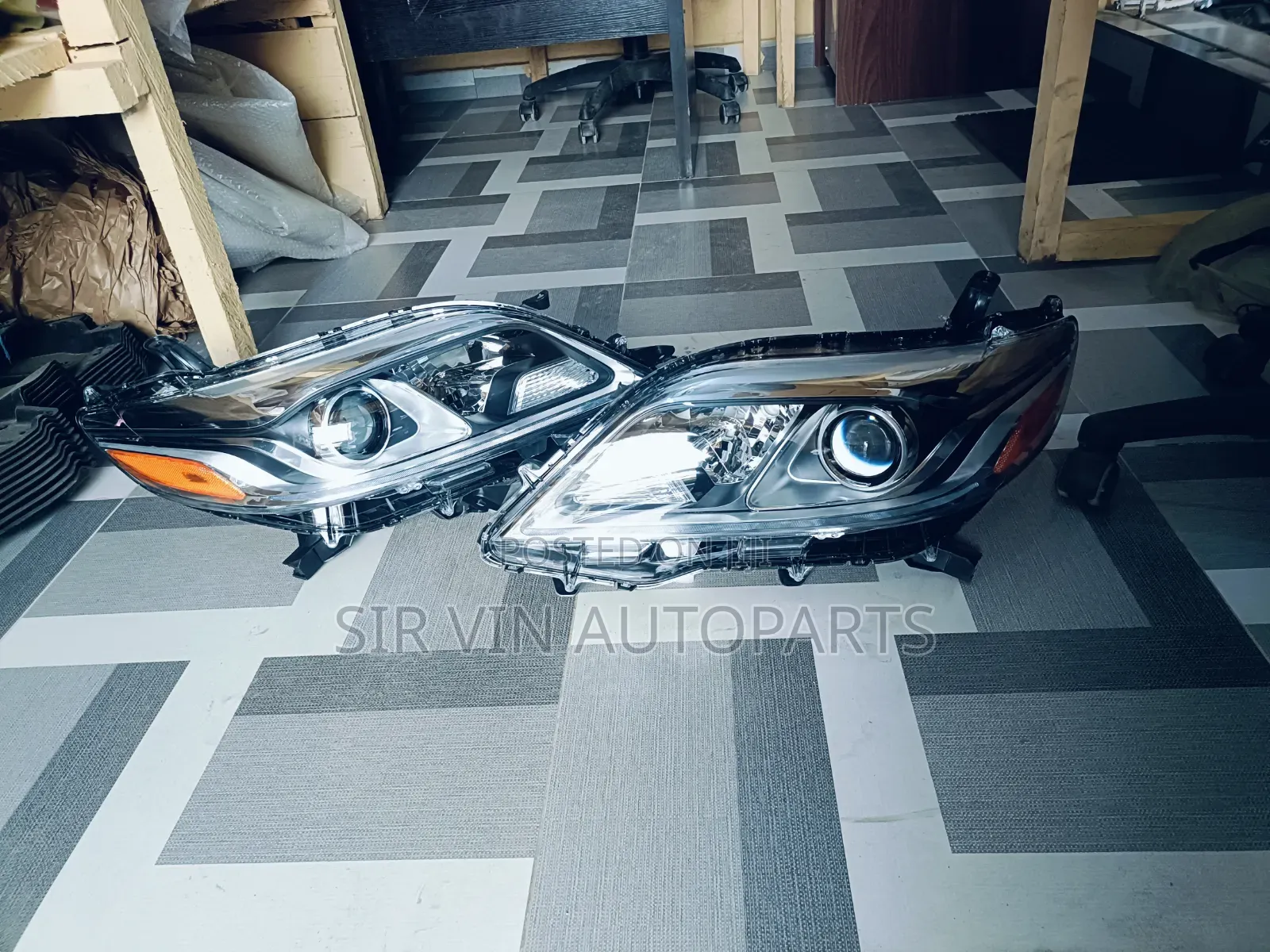 Headlight Toyota Sienna 2018/2020