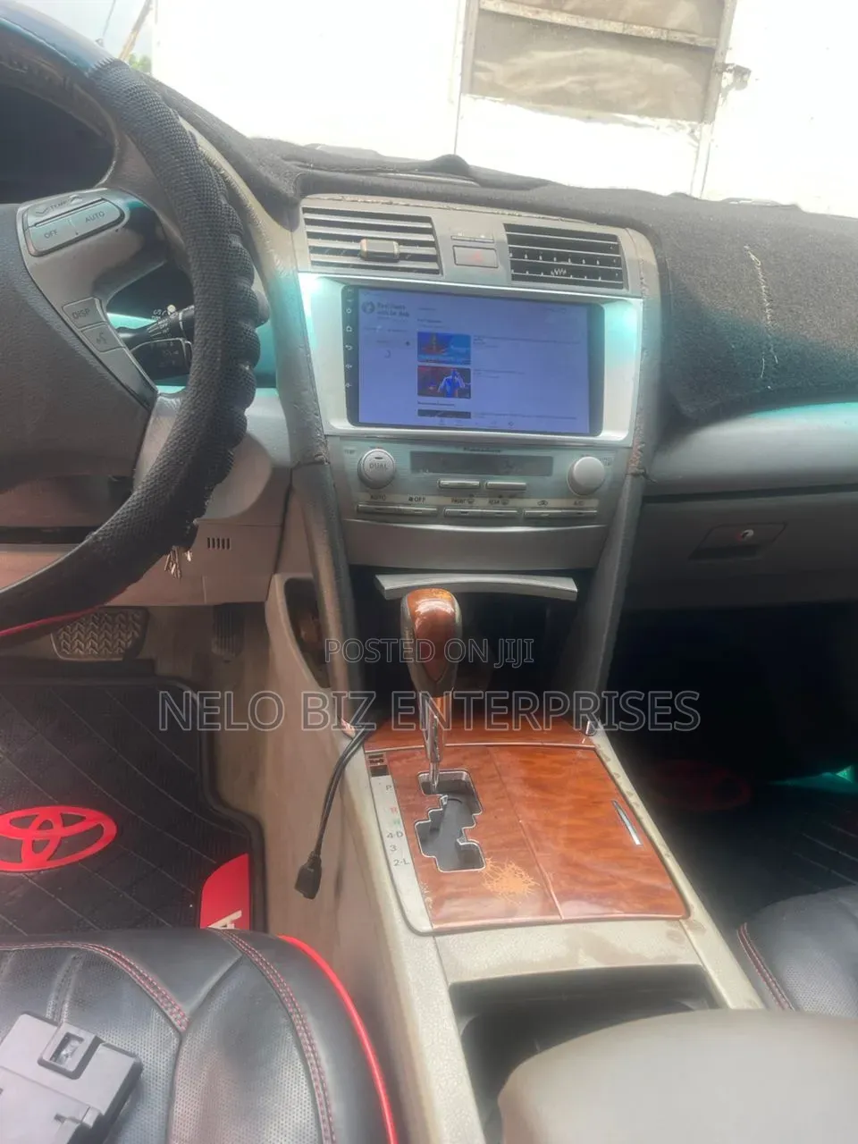 Toyota Camry LE 4dr Sedan (2.4L 4cyl 5A) 2008 Gold