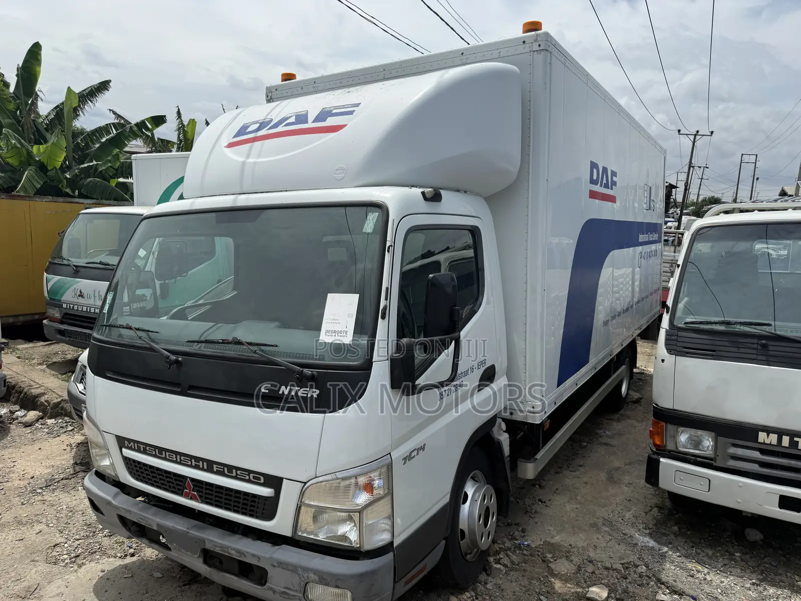 Foreign Used Mitsubishi Fuso Haulage Truck. 2017 White