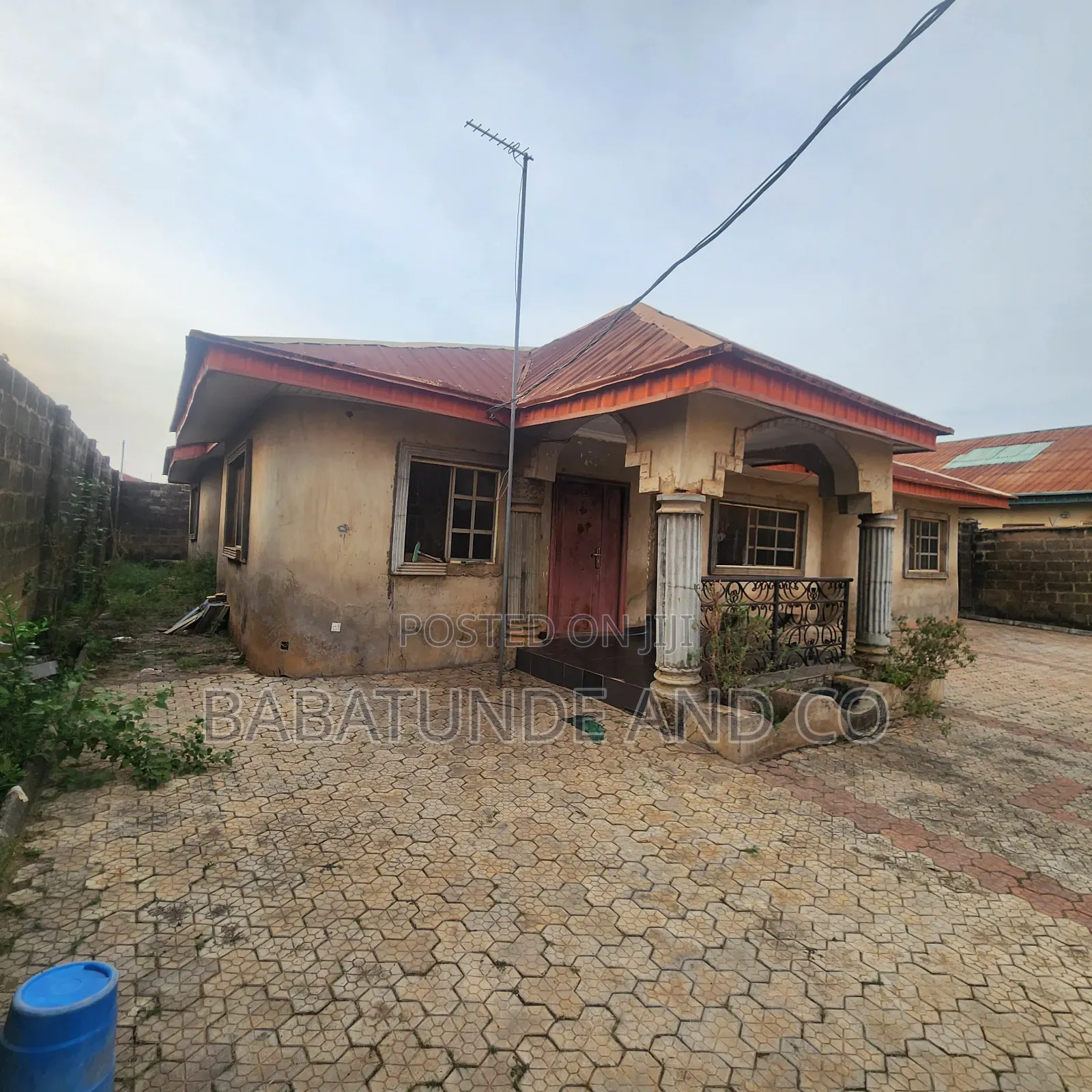 4bdrm House in Akobo for sale