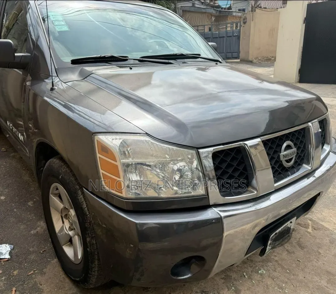Nissan Titan 2006 Gray