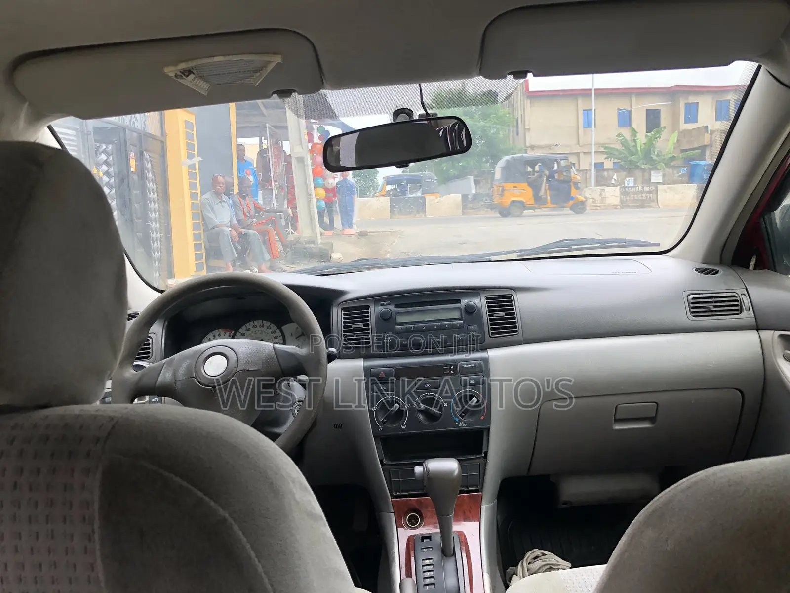 Toyota Corolla LE 2005 Red