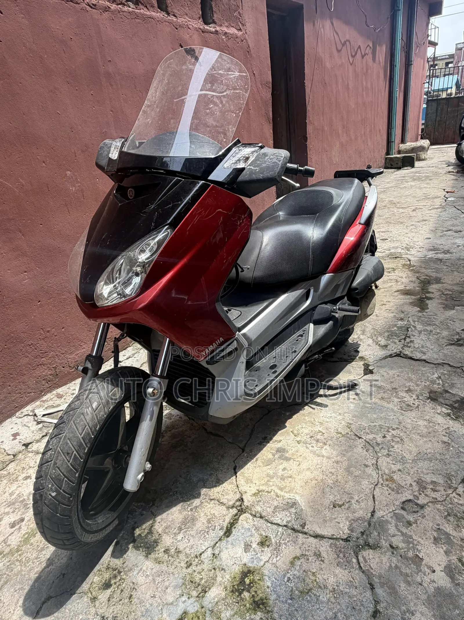 Yamaha 2015 Red