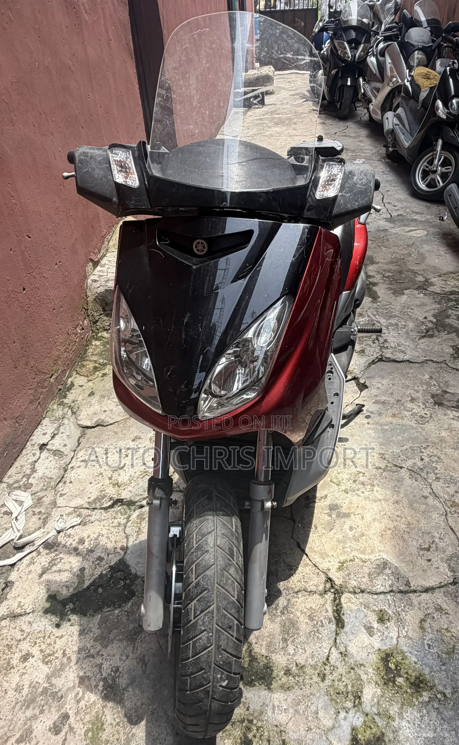Yamaha 2015 Red