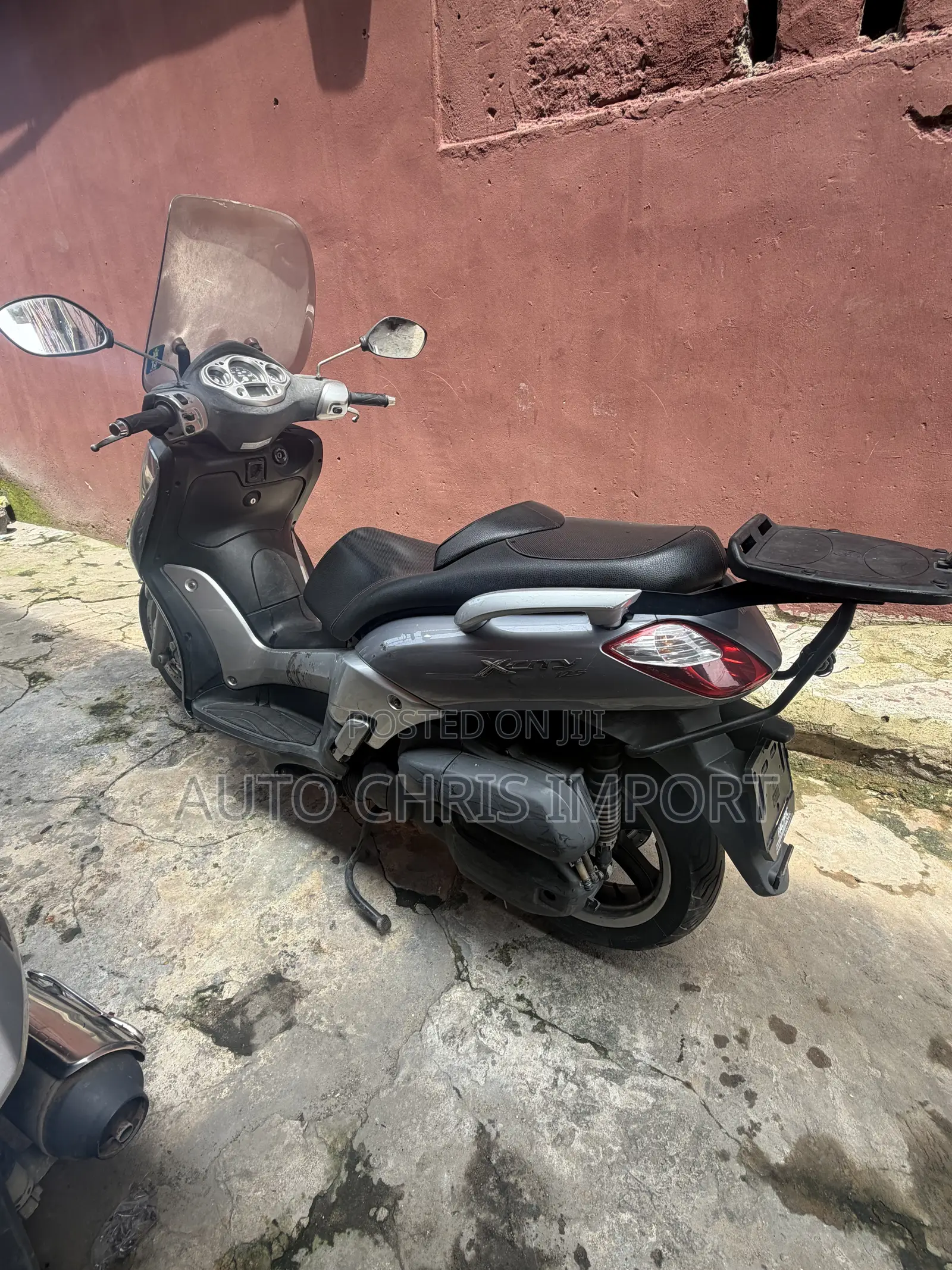 Yamaha 2012 Gray