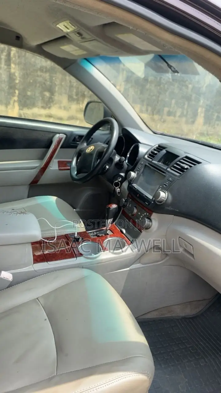Toyota Highlander Limited 2008 Brown