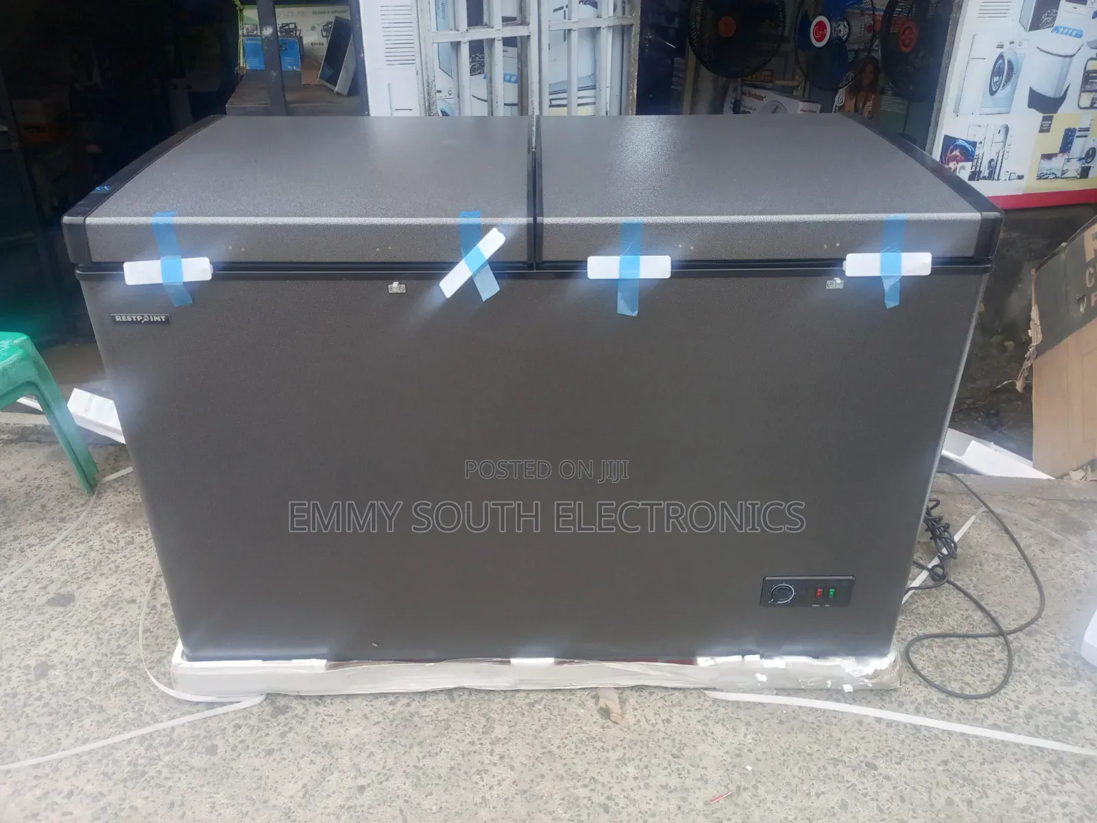 Restpoint Chest Deep Freezer 420 Liters