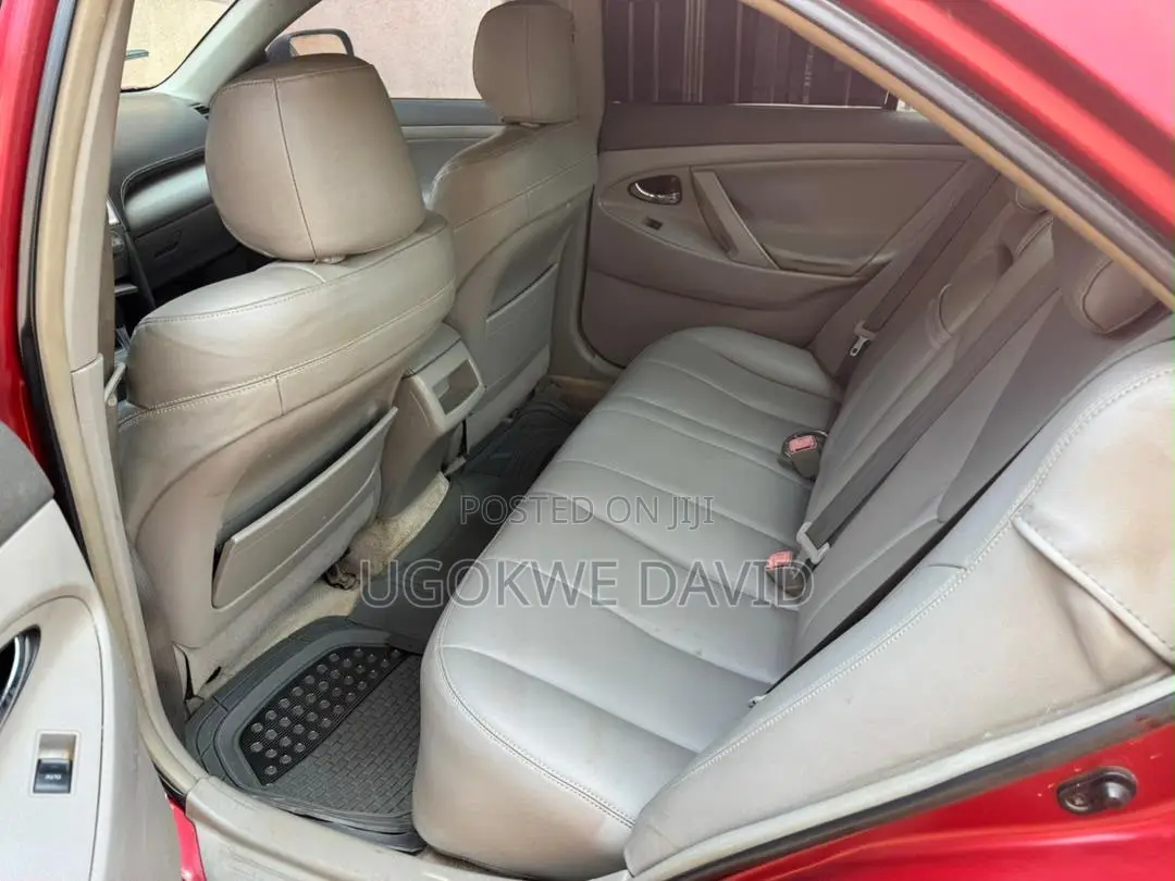 Toyota Camry 2011 Red