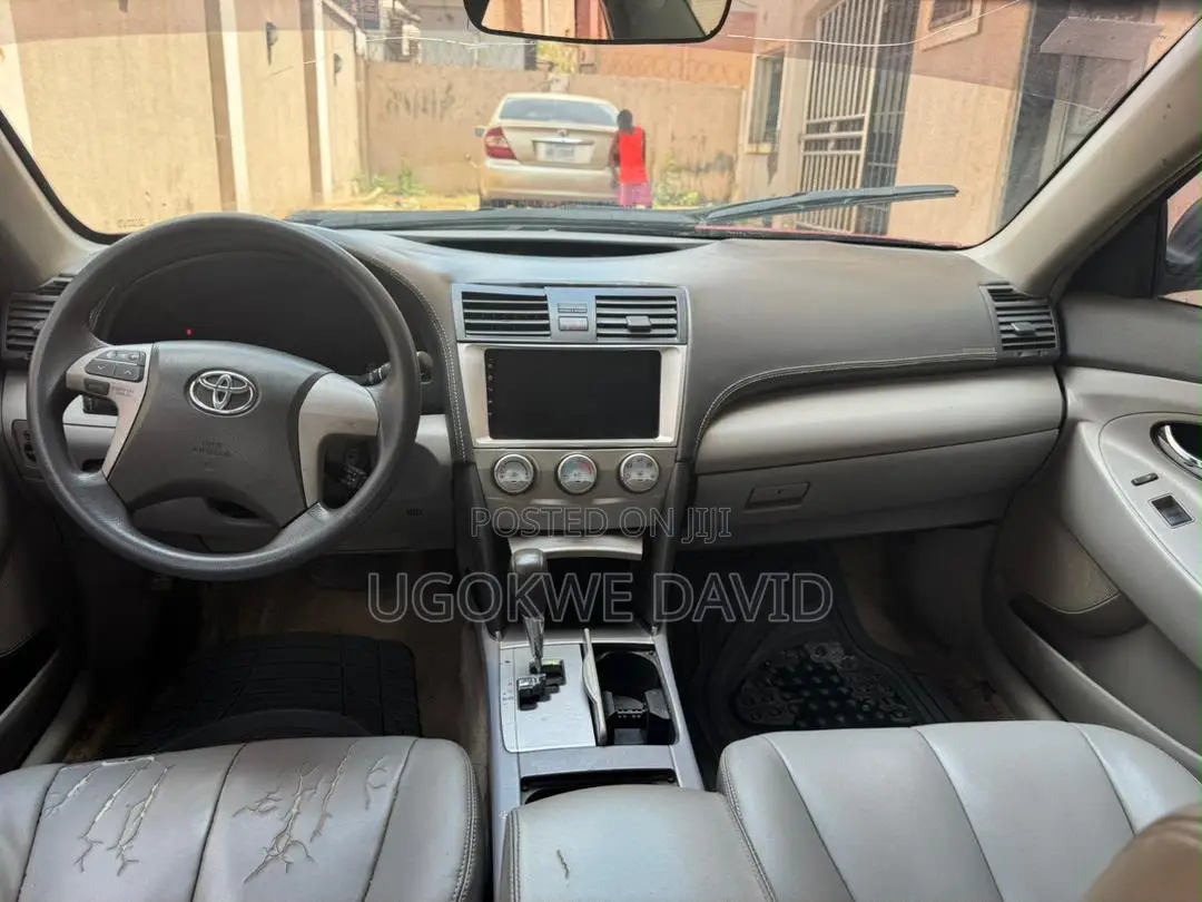 Toyota Camry 2011 Red