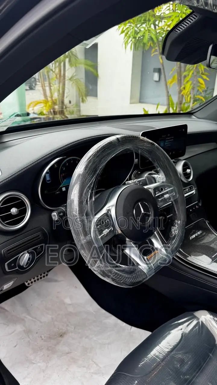 Mercedes-Benz GLC-Class 2021 Black