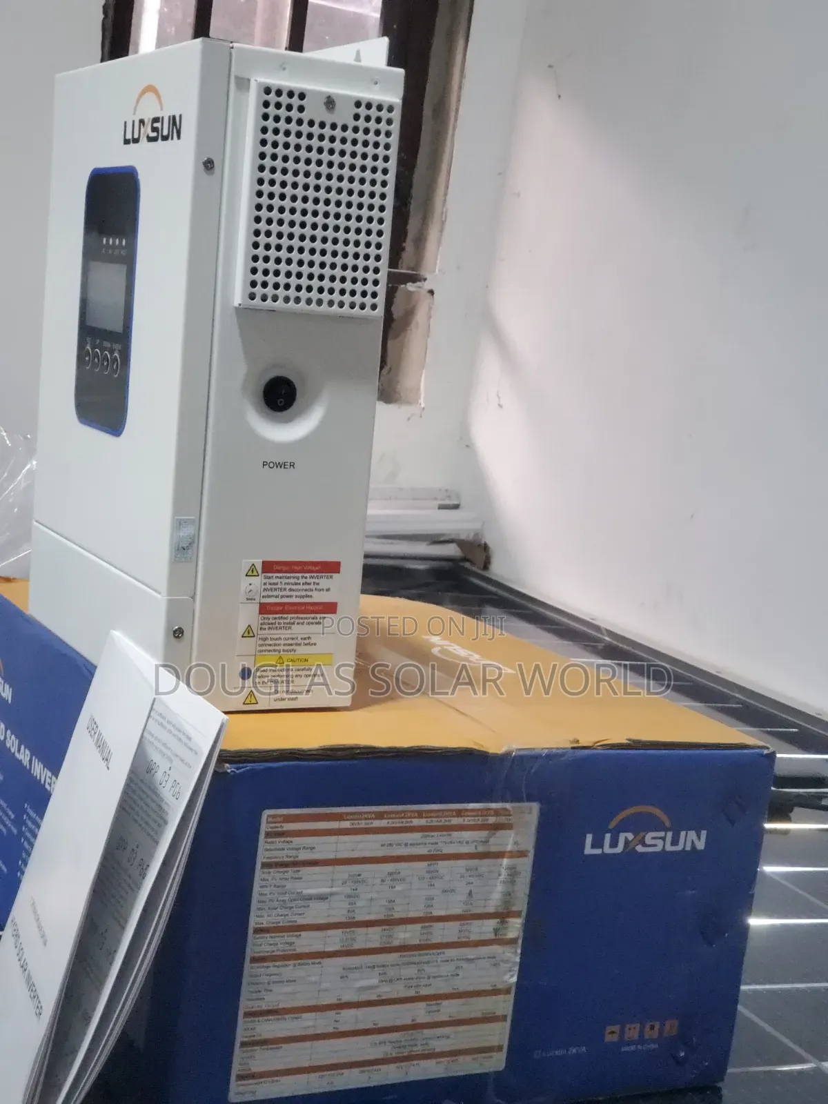 Luxsun 2kva 12v Hybrid Solar Inverter
