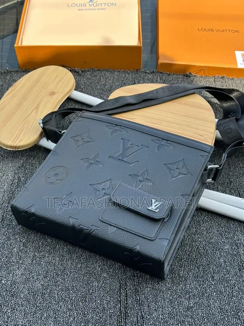 Louis Vuitton Quality Leather Cross Body Bag