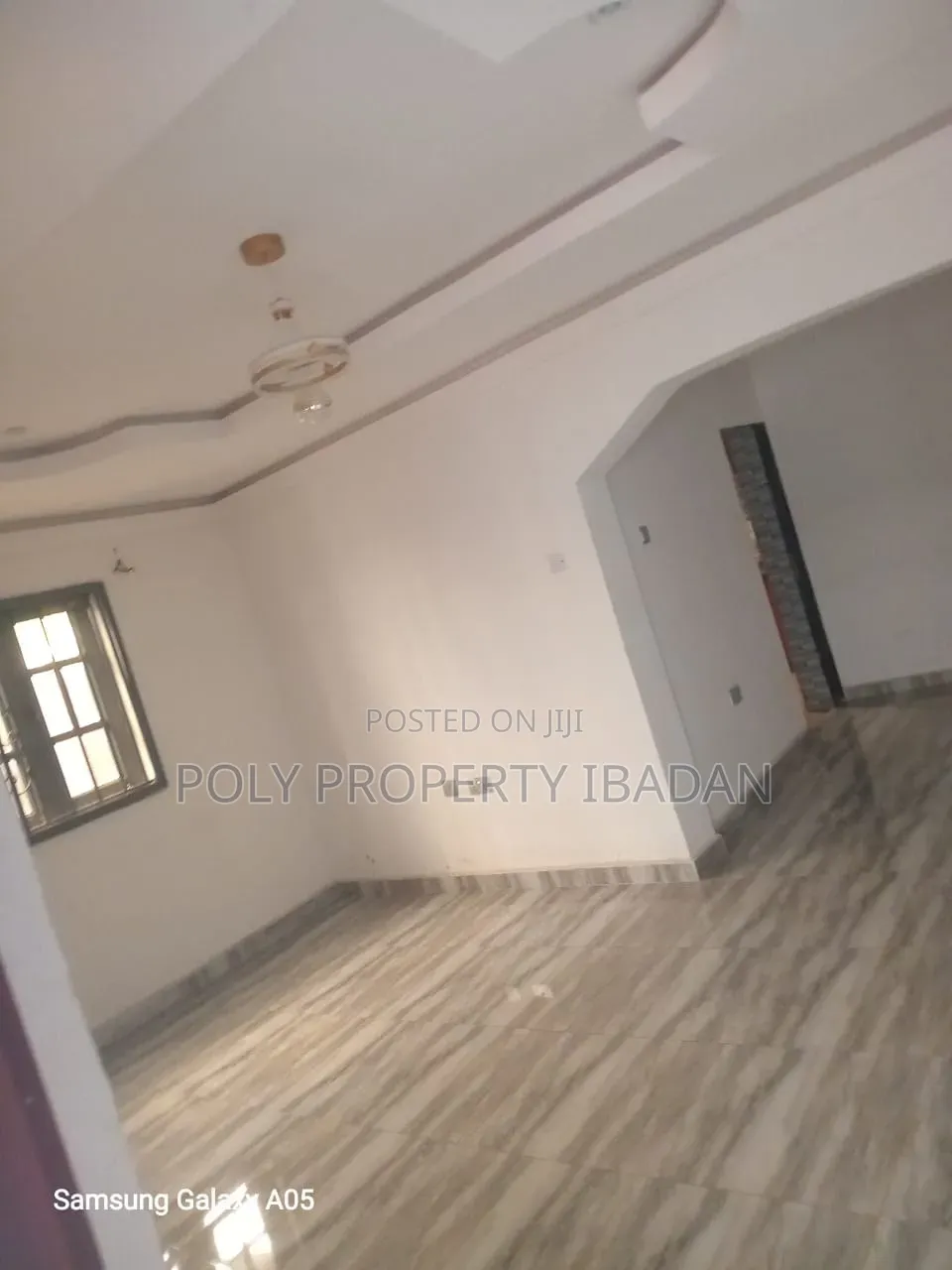 2bdrm Block of Flats in Tinubu Estate, Iwo Road for rent