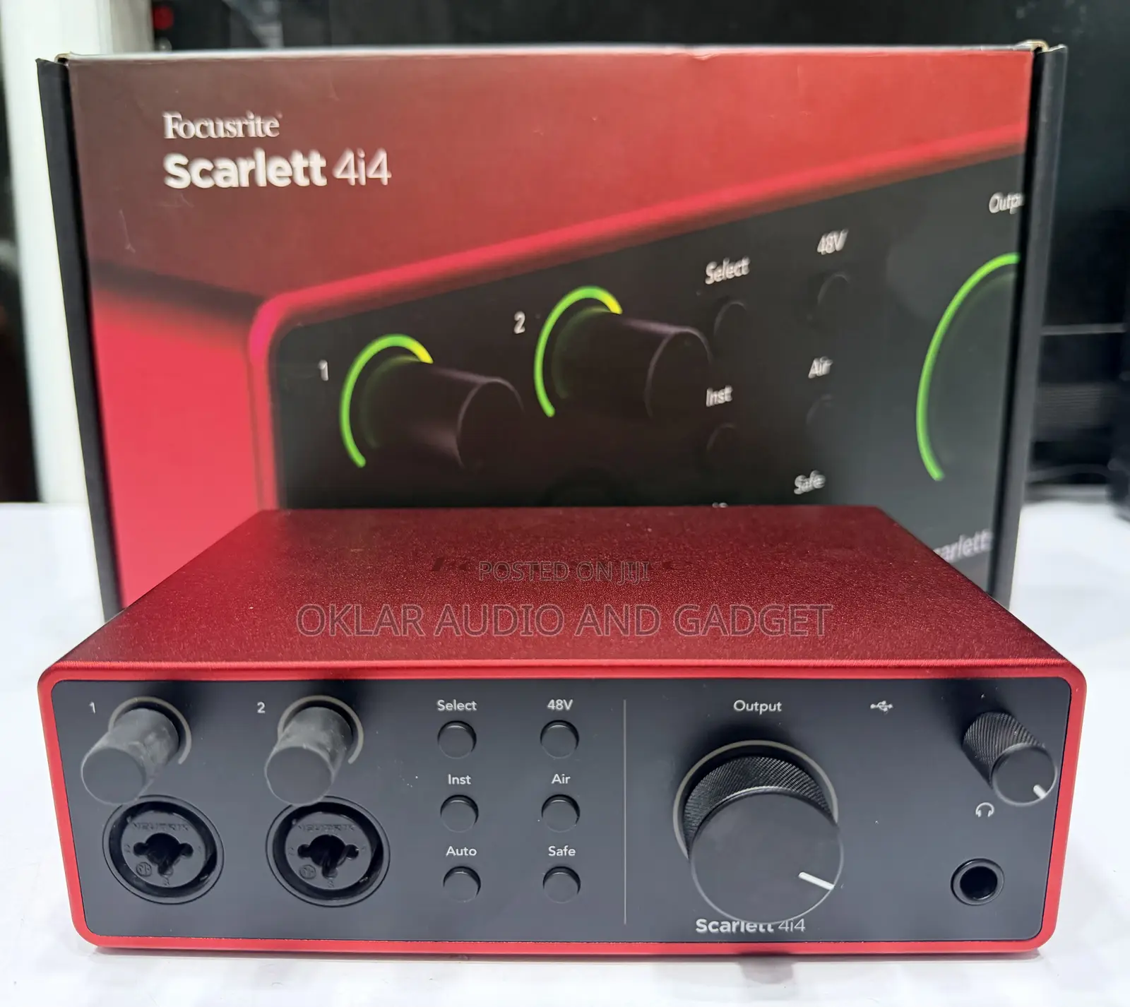 Focusrite 4i4 Audio Interface 4th Gen (Neatly Used)