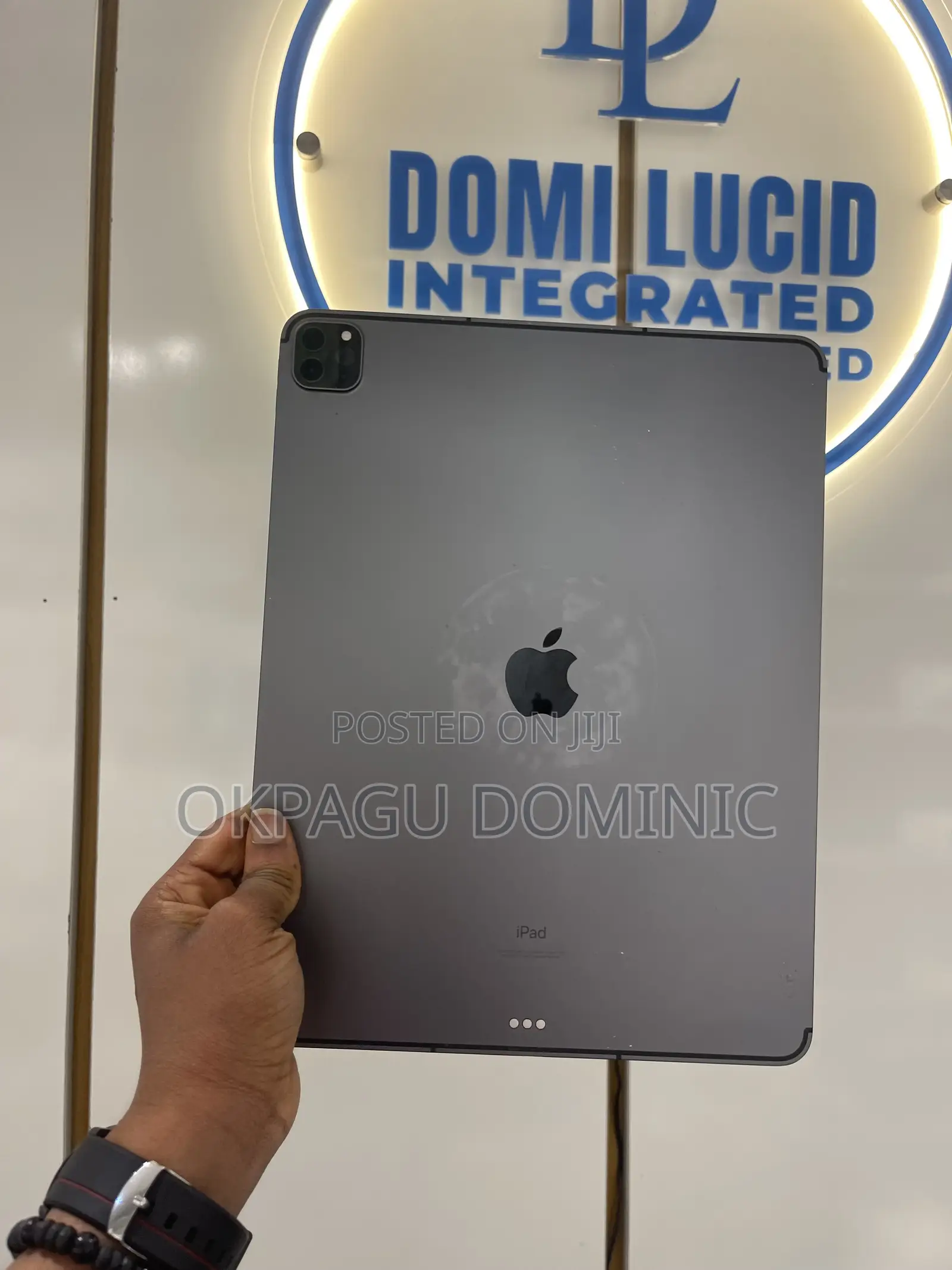 Apple iPad Pro 12.9 (2021) 128 GB Black