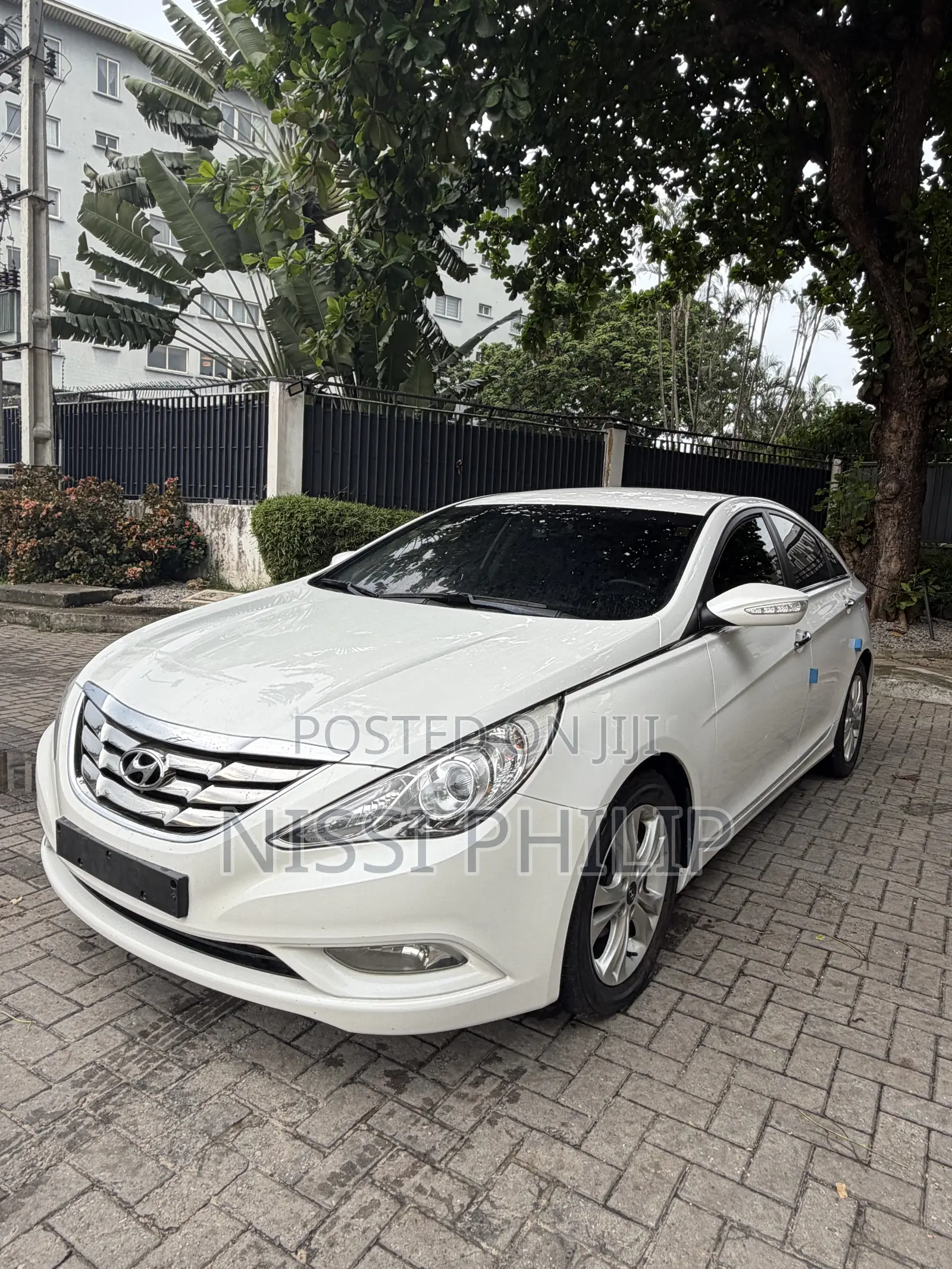 Hyundai Sonata 2011 White
