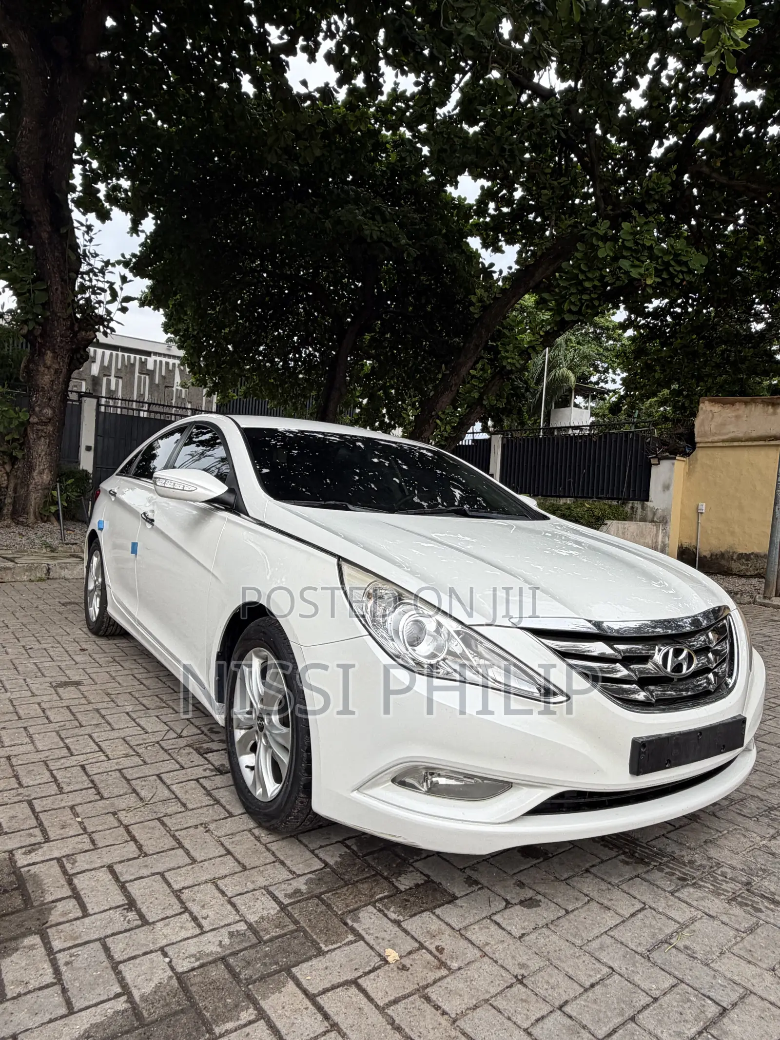 Hyundai Sonata 2011 White