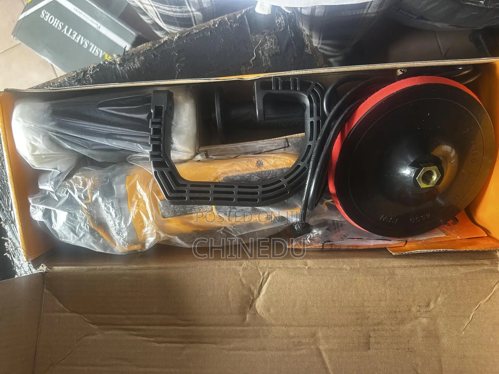 Angle Polisher 1400w