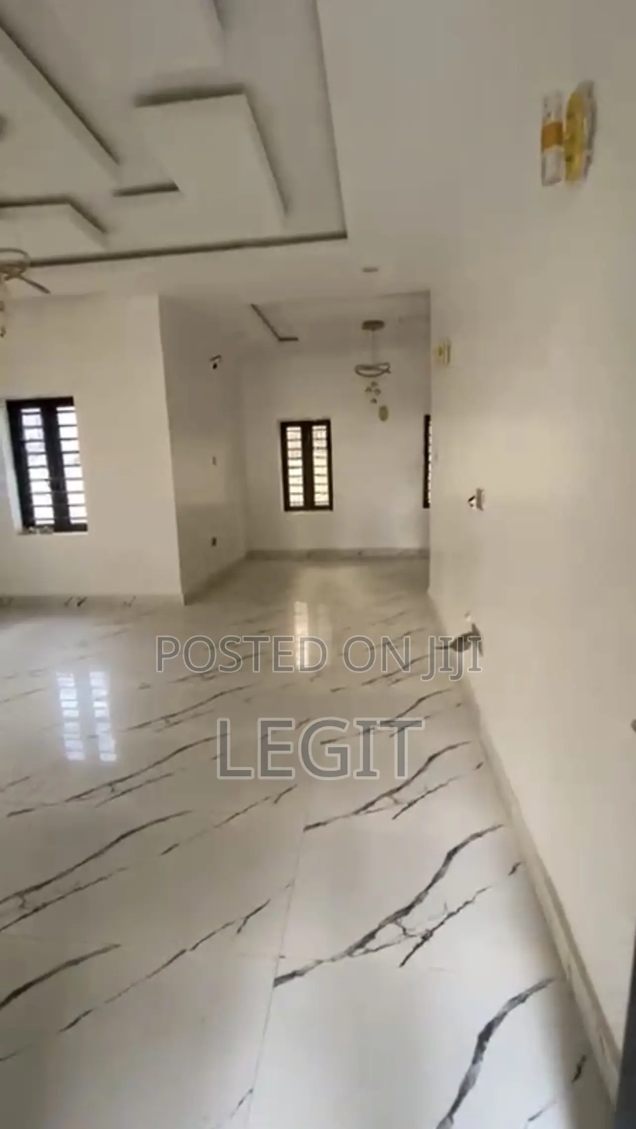 4bdrm Duplex in Lugbe District for sale