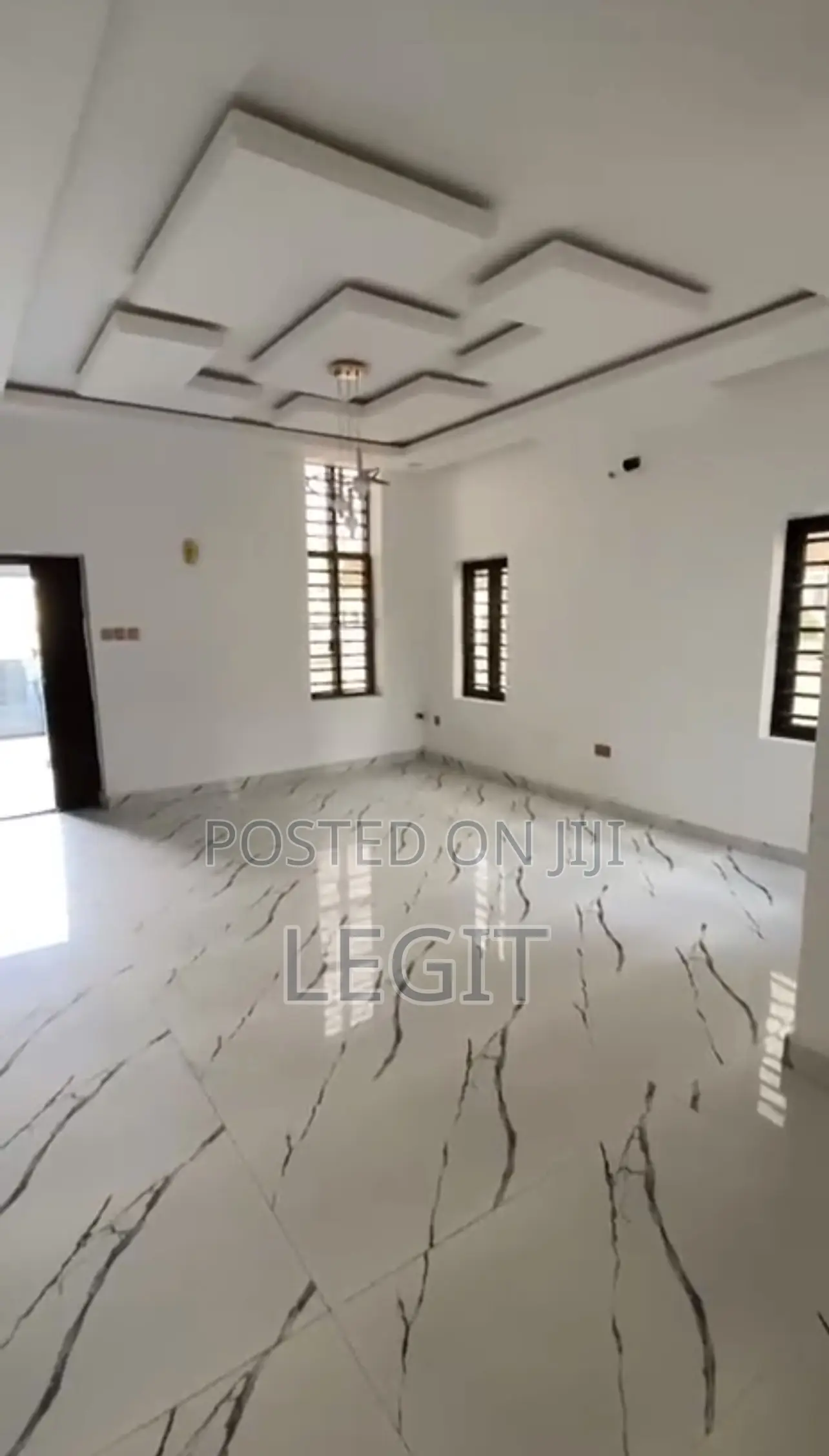 4bdrm Duplex in Lugbe District for sale