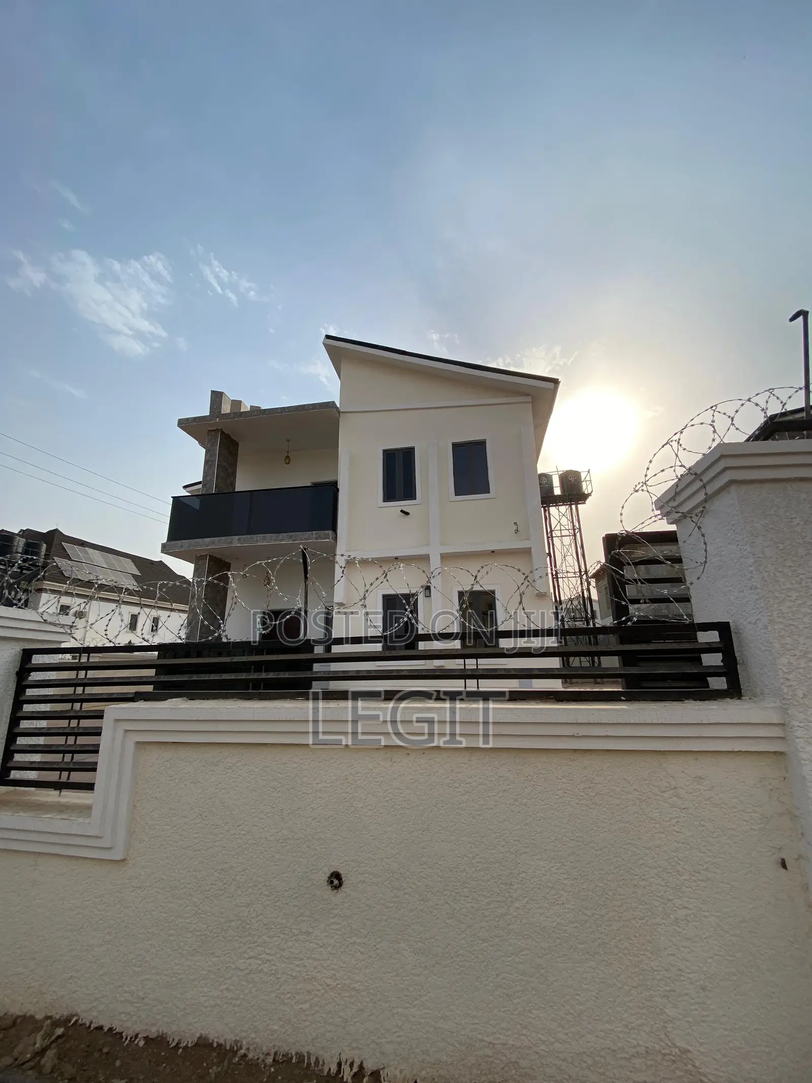 4bdrm Duplex in Lugbe District for sale