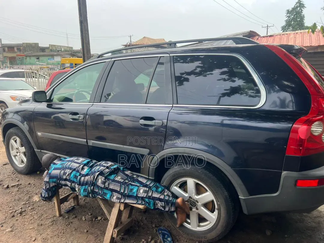 Volvo XC90 2.5 T 2008 Blue