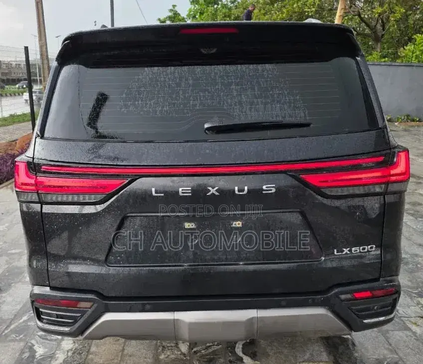 Lexus LX 600 2024 Matt Black
