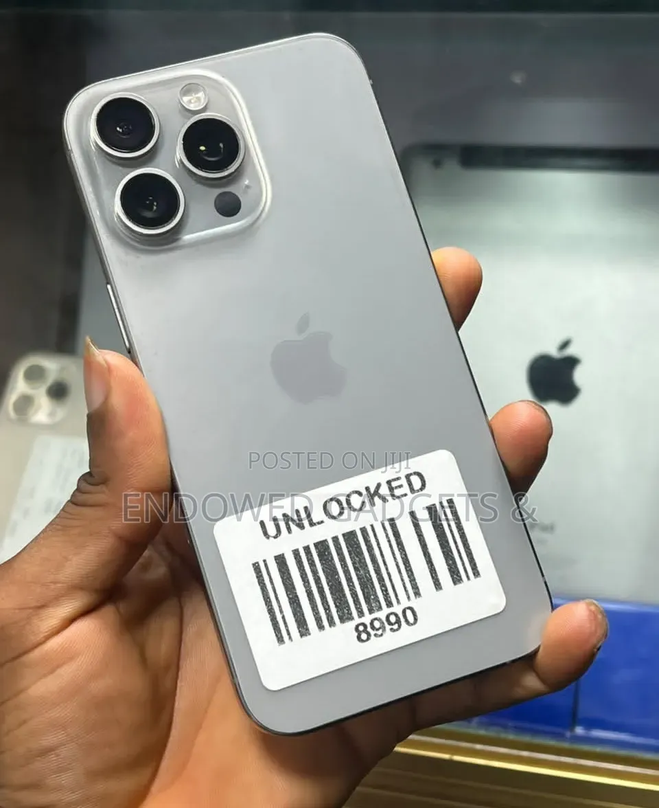 Apple iPhone 15 Pro Max 256 GB White